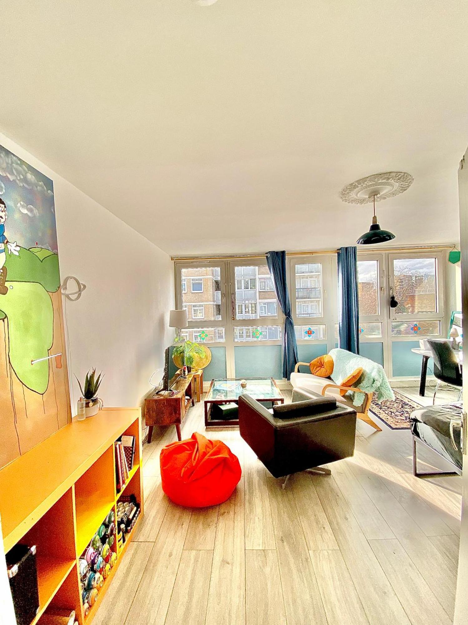 Canary Wharf Serviced * Londres