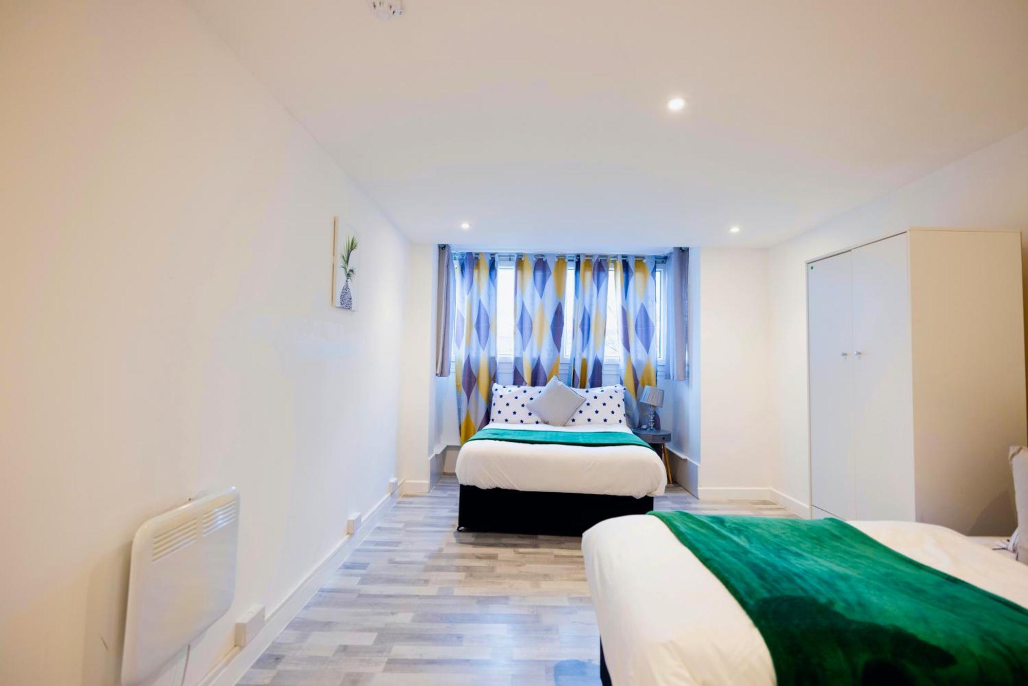 Apartamento 2 Bedrooms -parking-very Spacious-wifi Londres
