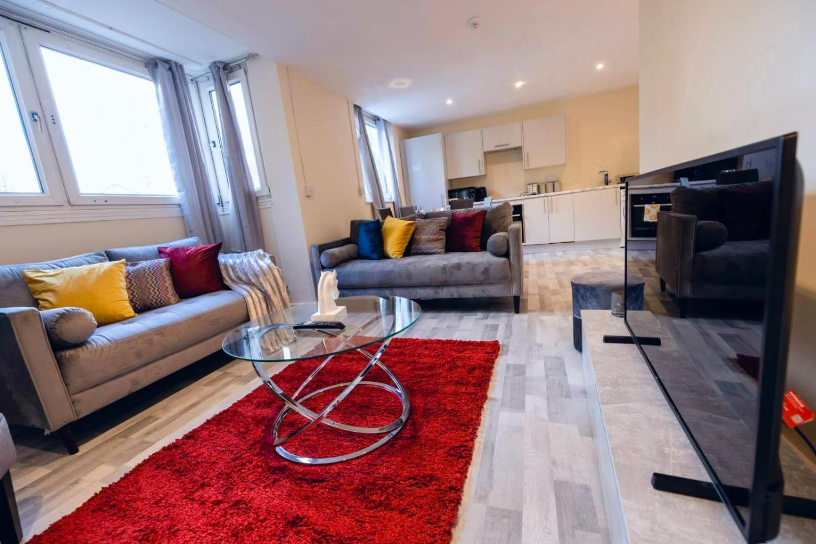 Apartment 3 Bedroomflat-free Parking-wifi-parking-8people *