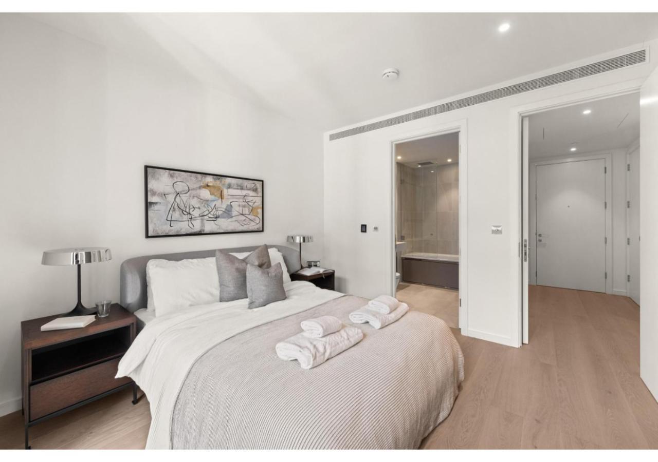 Elegant And Modern In Canary Wharf Right Next To Thames Apartment London