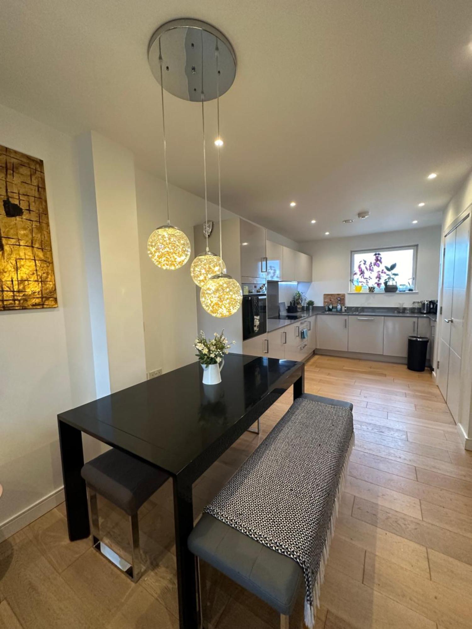 Luxury 3 Bedroom Flat In Stratford, Apartamento