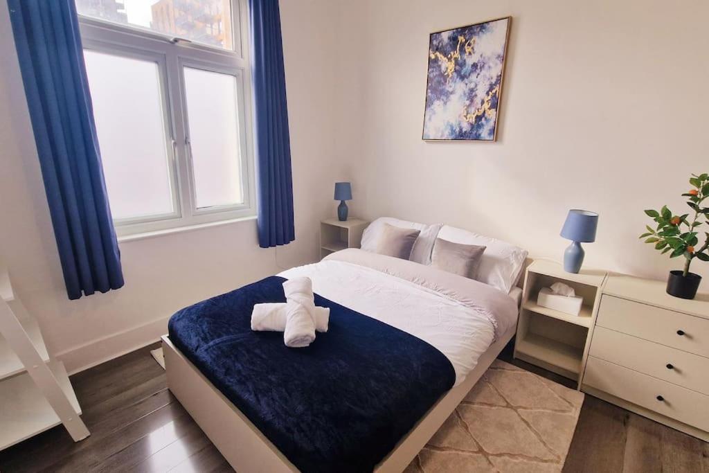Apartamento 2 Bed Apartment, Near Canary Wharf, O2, Excel, Airport *