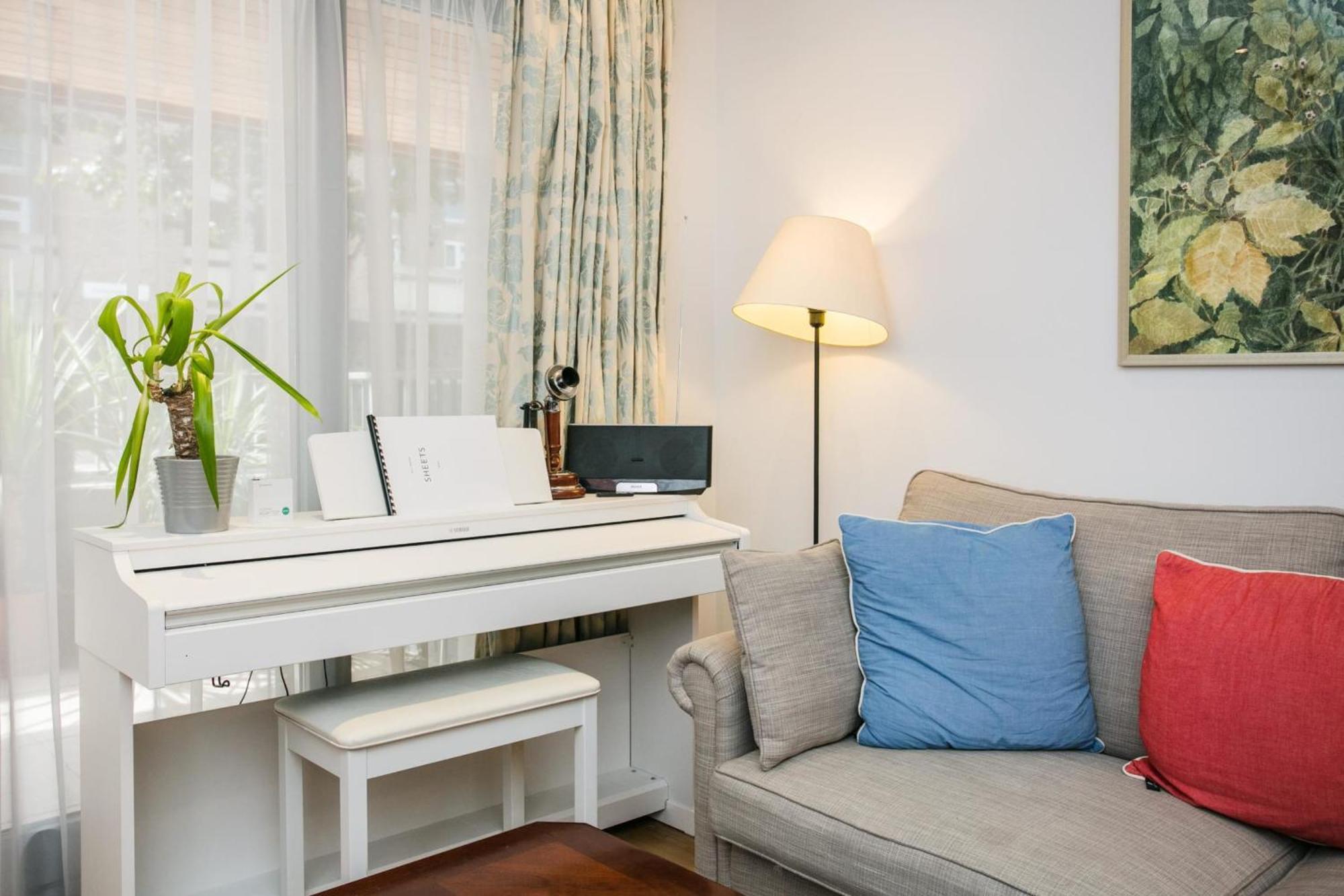 Beautiful 1 Bedroom In The Heart Of Bethnal Apartment *