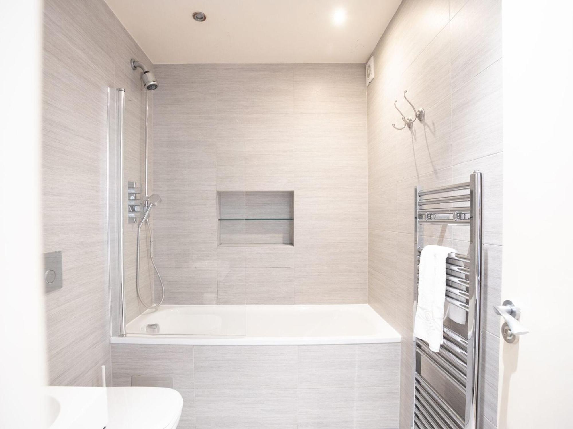 Three Bed With City View Shoreditch Perfect For Business Corporate By Belvilla London