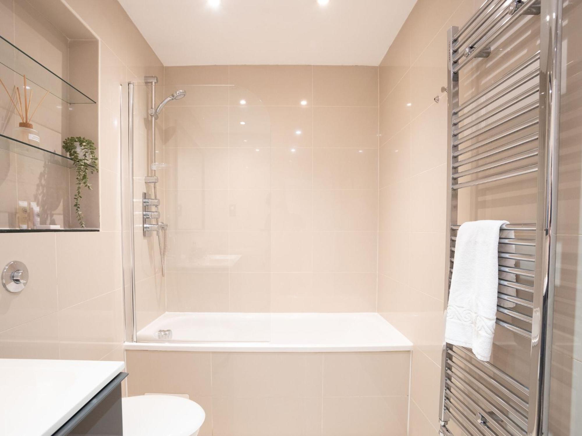 Apartment Three Bed With City View Shoreditch Perfect For Business Corporate By Belvilla