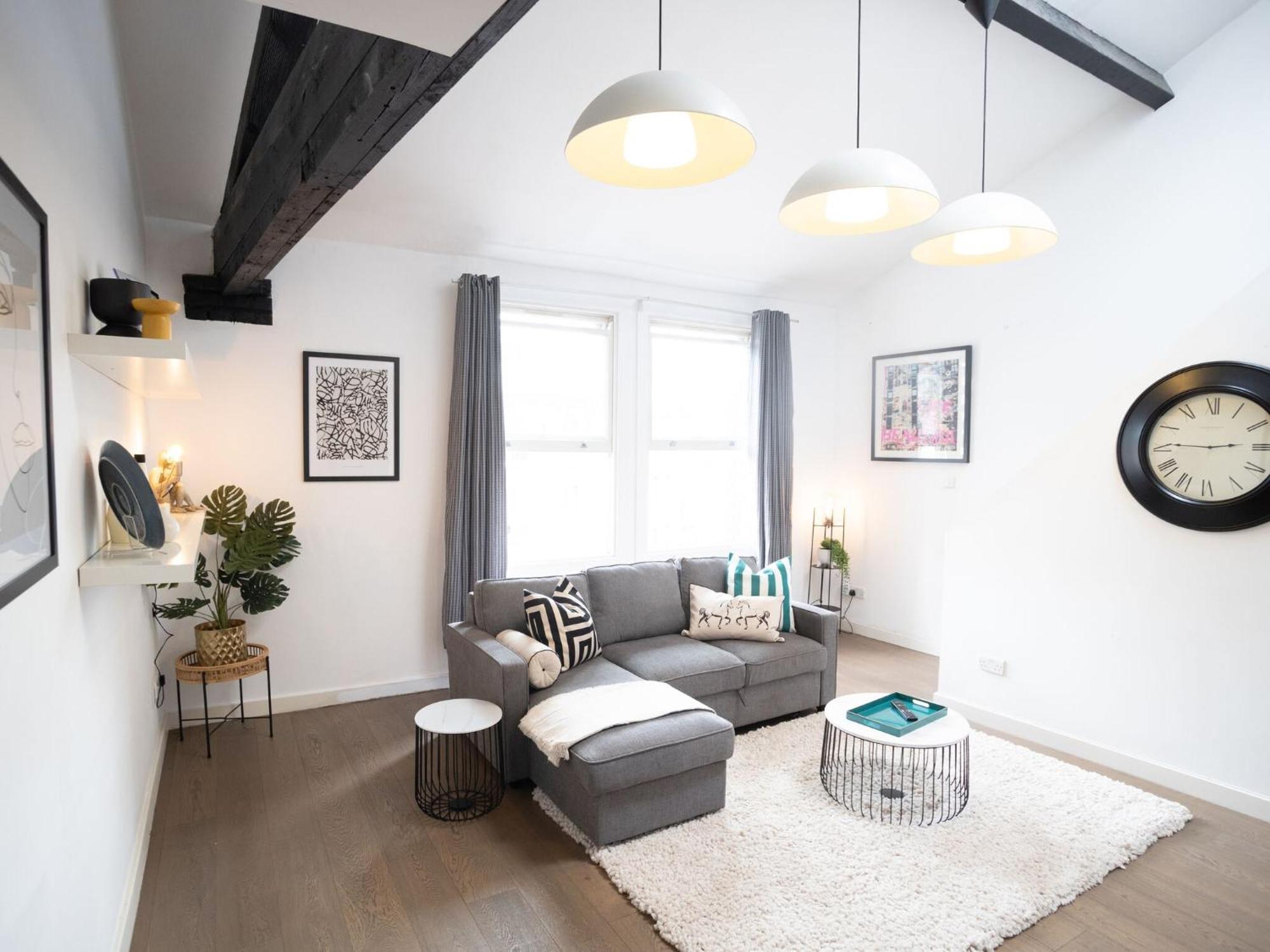 Apartment Three Bed With City View Shoreditch Perfect For Business Corporate By Belvilla *