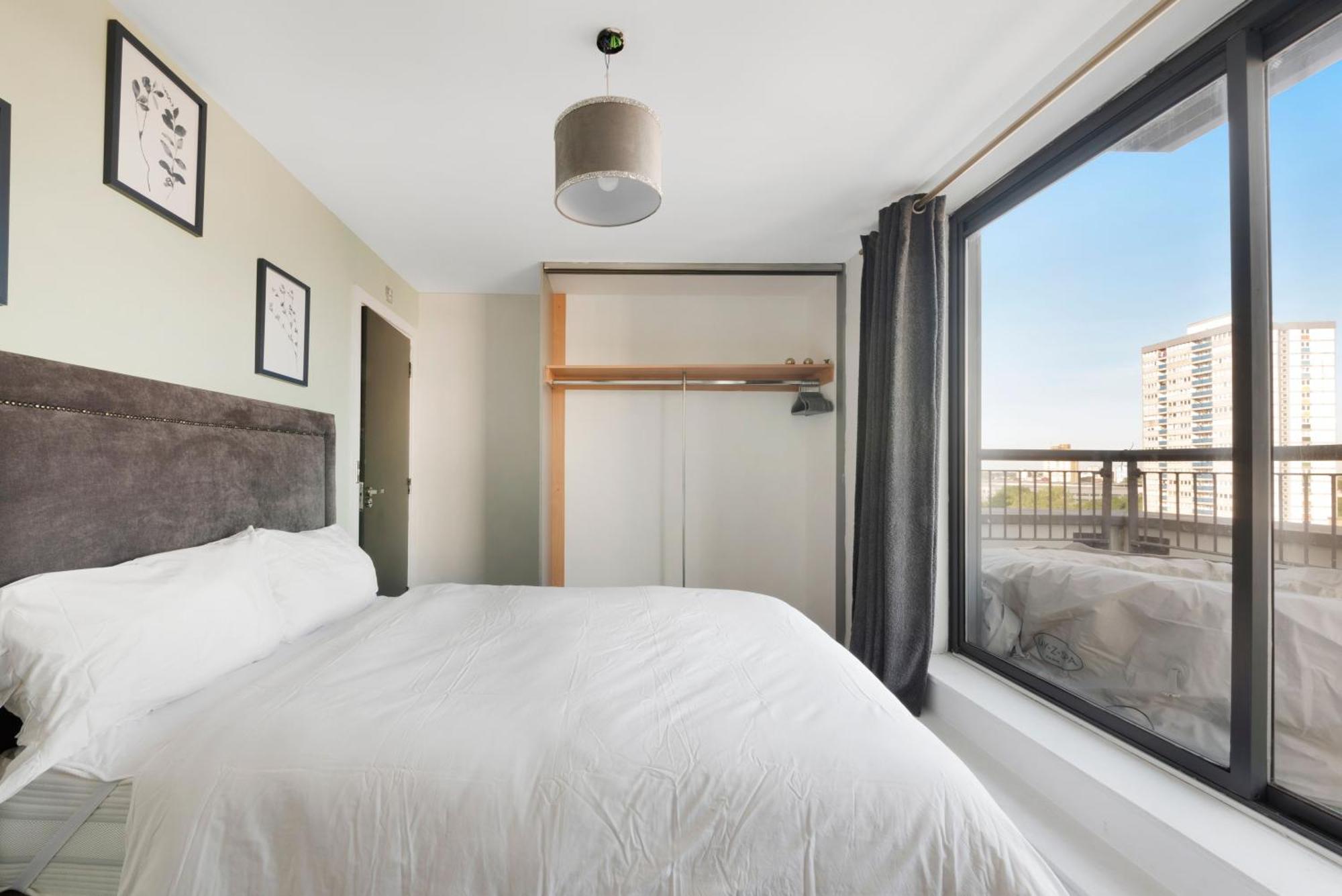 Apartment Penthouse W/ Hot Tub Near Stratford, Westfield London