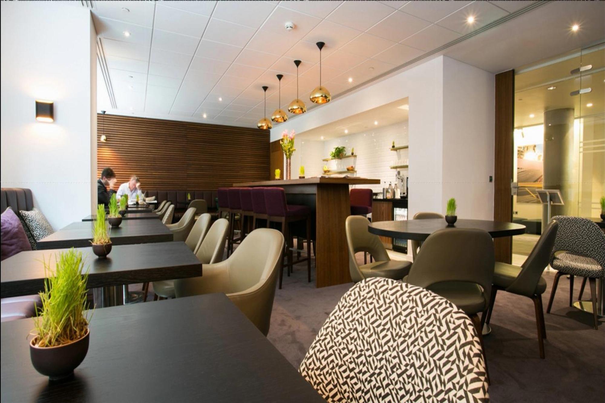 Hotel Doubletree By Hilton - Tower Of 4*