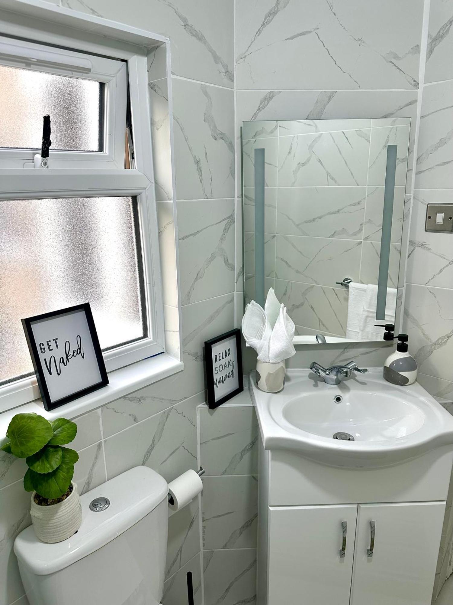 Luxe 4br Retreat Privatunterkunft London