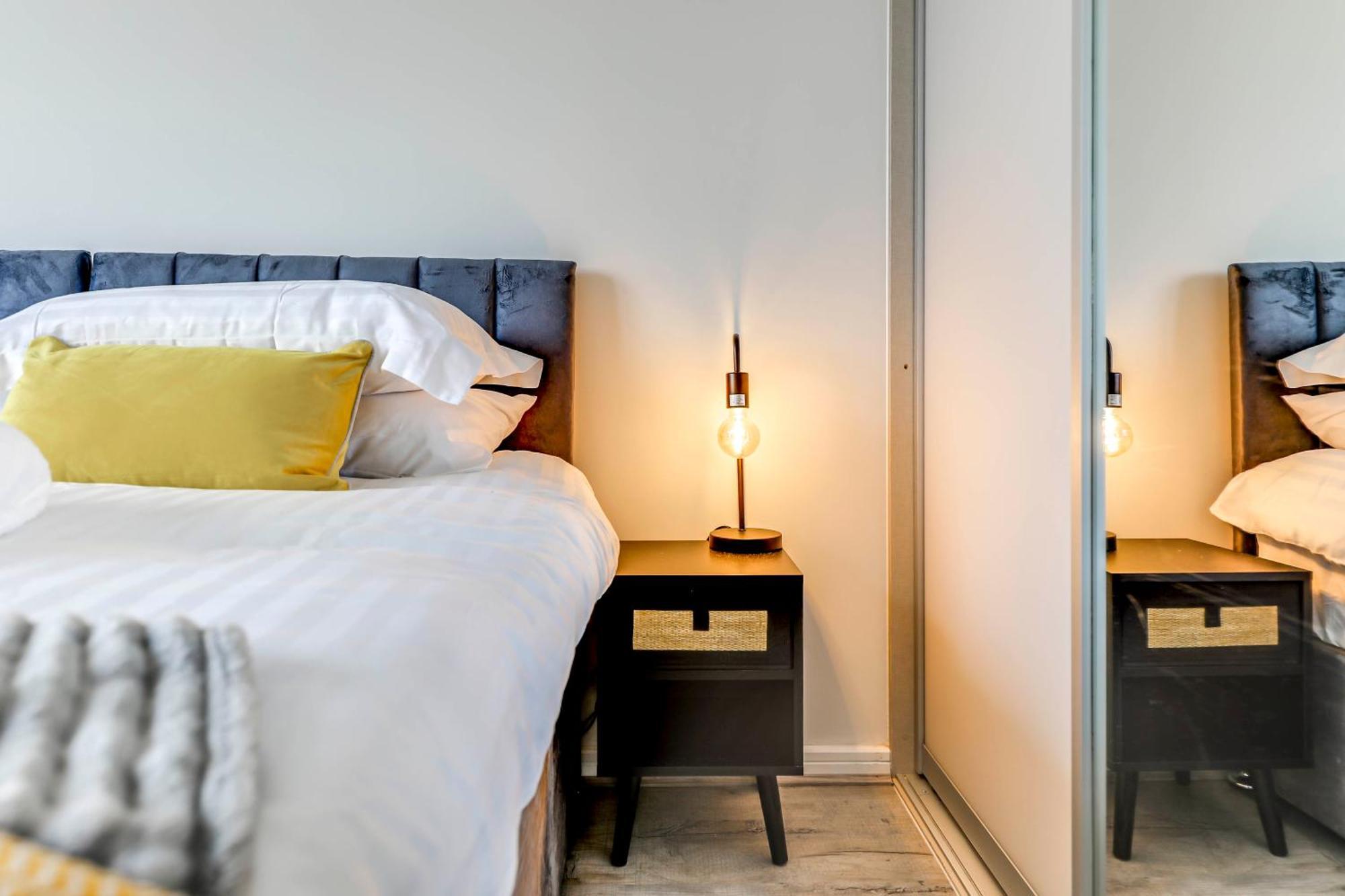 The Quarters - Pioneer Londres