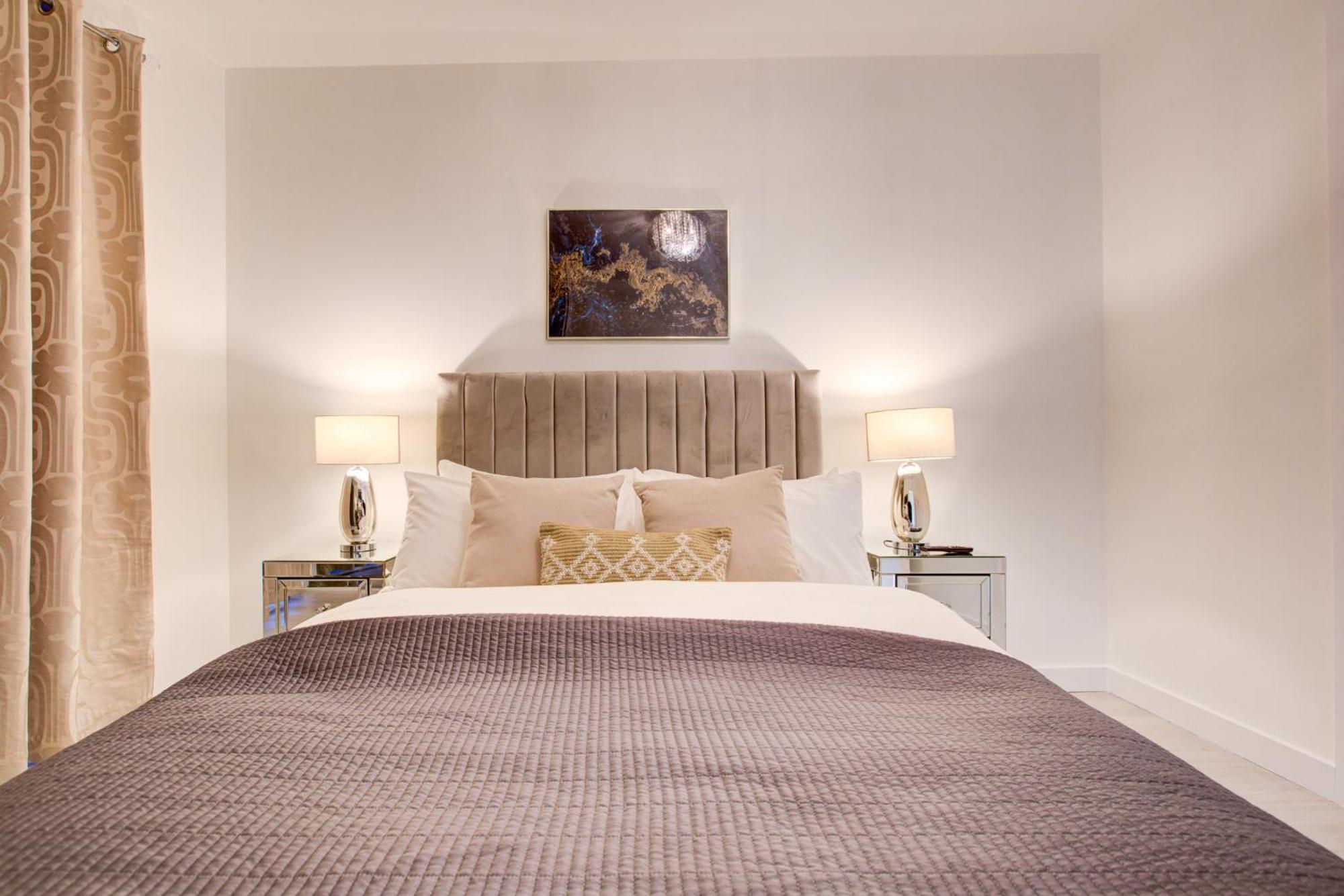 Canary Wharf 2 Bedroom Luxury London