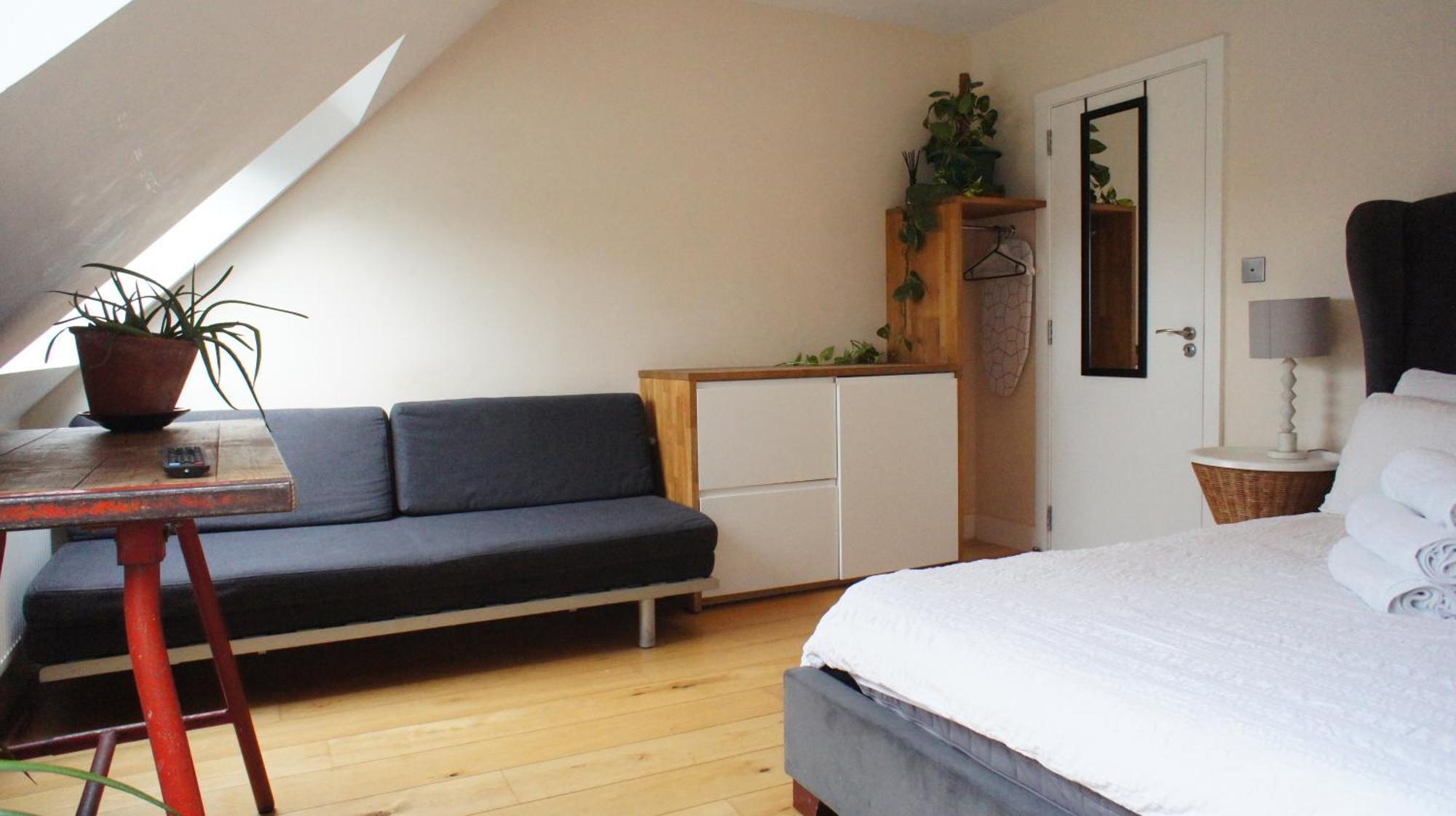 Shoreditch Place Apartment