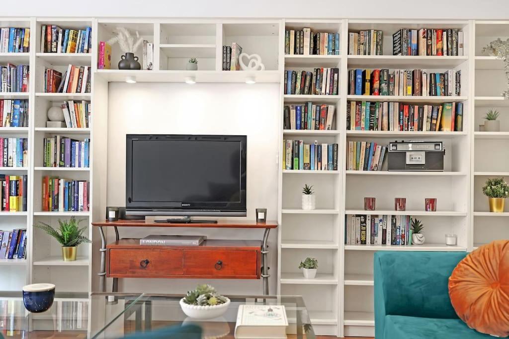 Apartamento Spacious 2-bed Short Term & Flexible Renting Canary Wharf! *