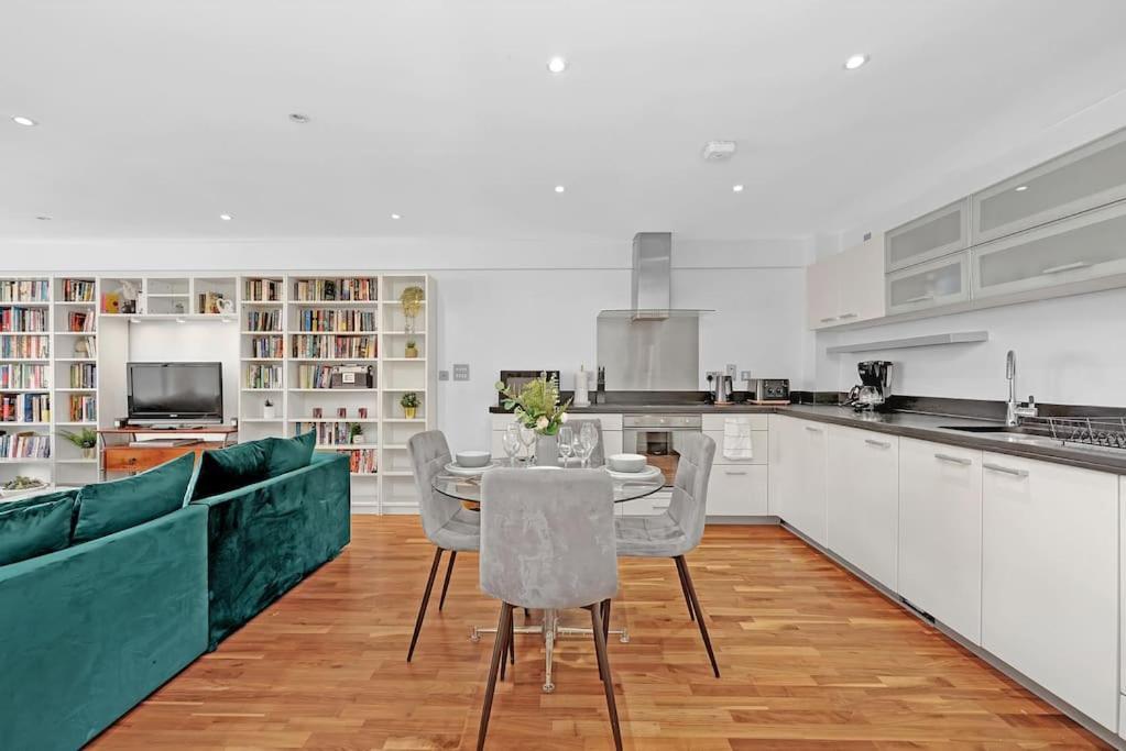 Spacious 2-bed Short Term & Flexible Renting Canary Wharf! Londres