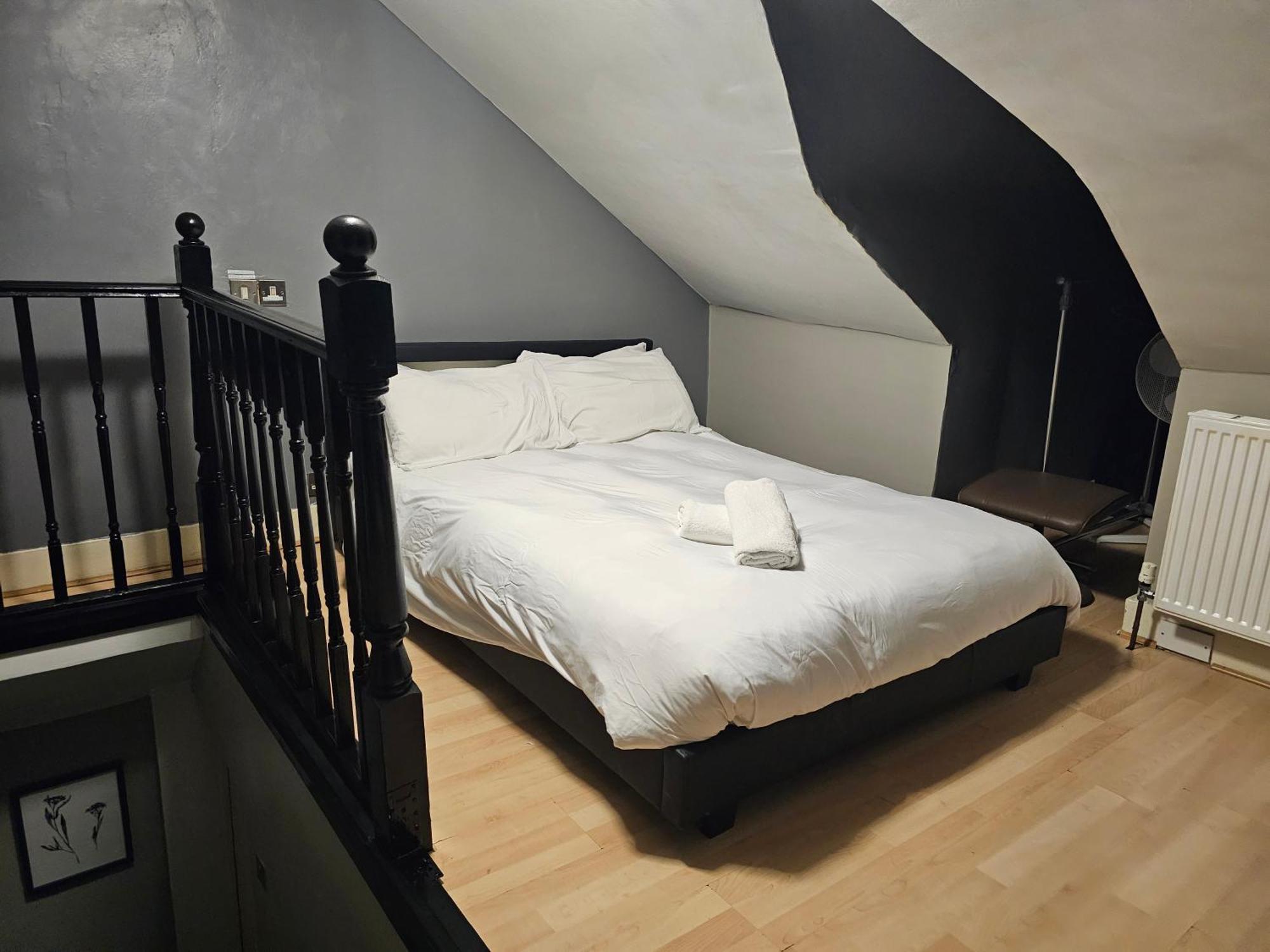 Umbrella Excel Homestay London