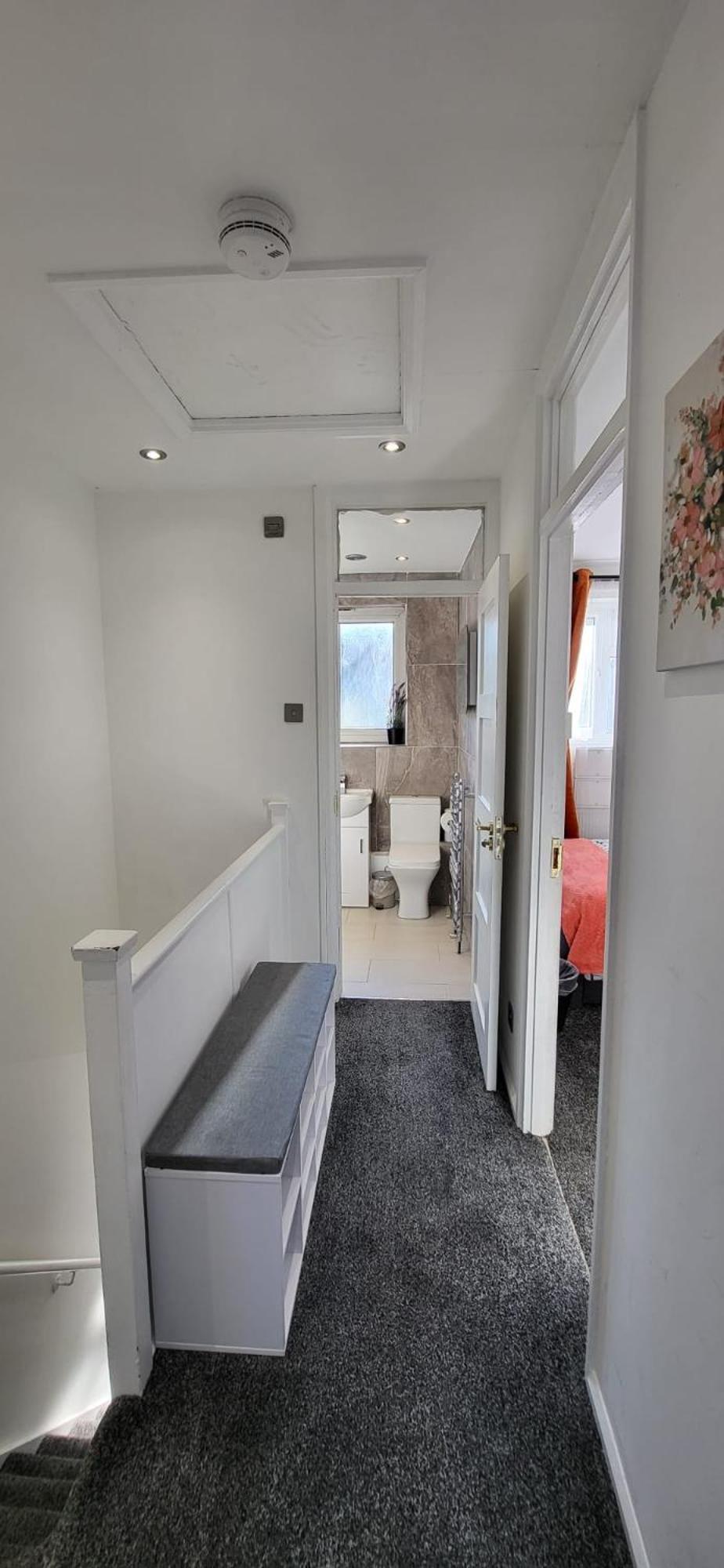 Holiday home Delight Home-london Airport & Excel *