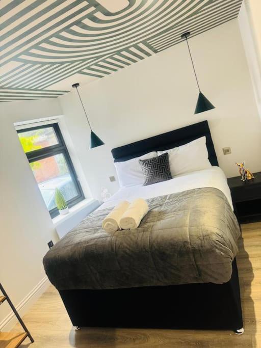 99 Apartment, Trendy Location London
