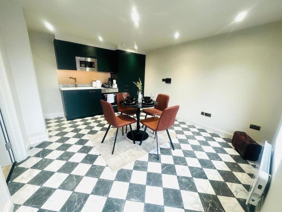Apartamento 99 Ii, Key Spot, Flat E