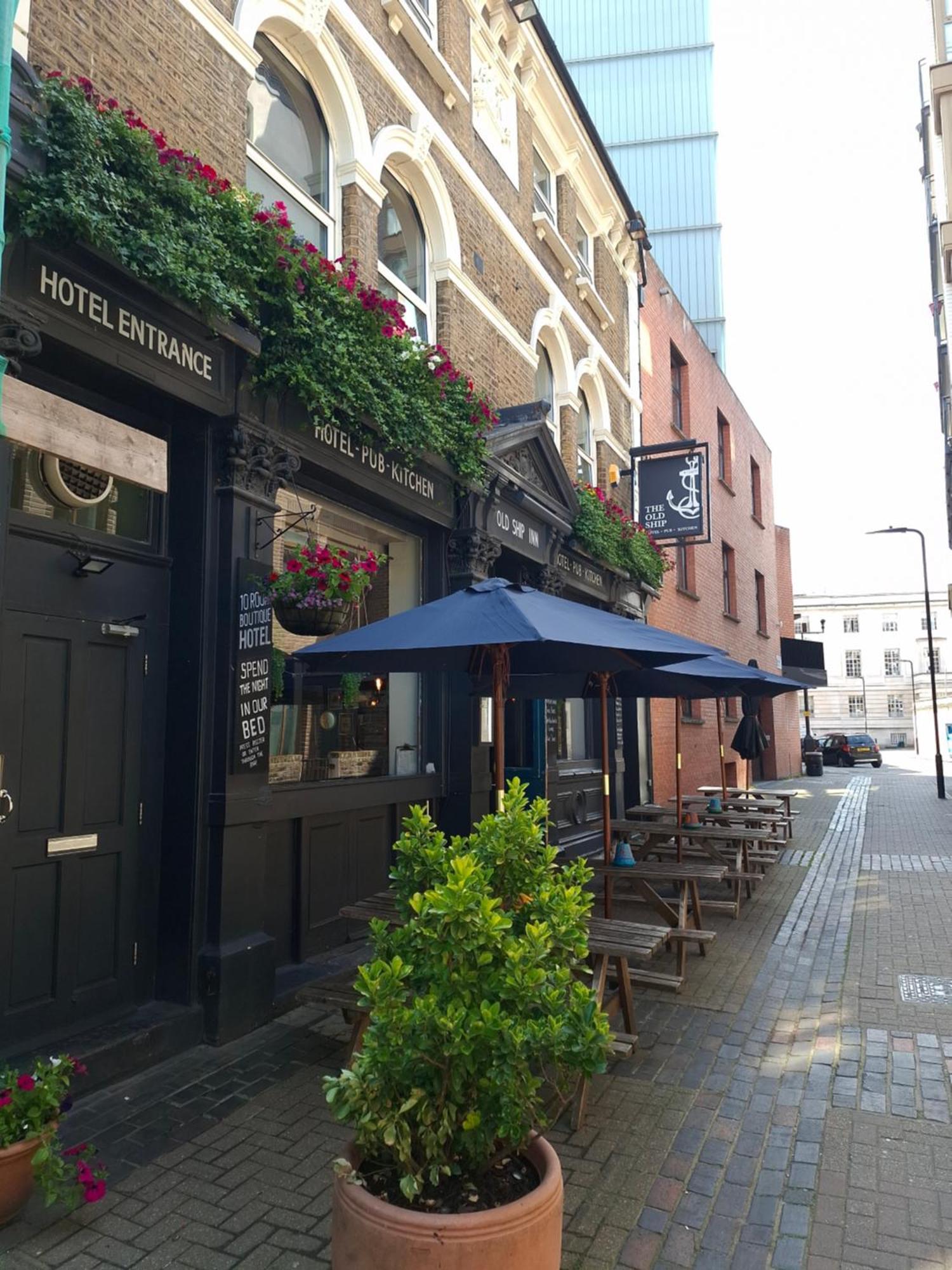 Old Ship Hackney Hotel