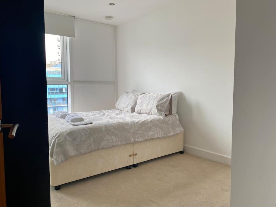 Luxury 3 Bed * London