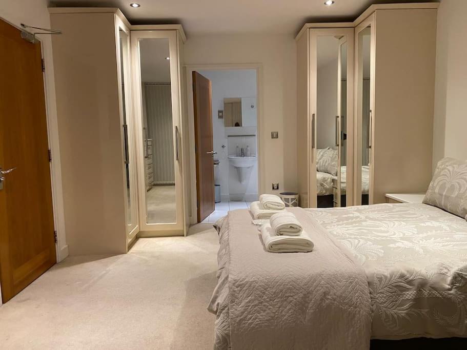 Luxury 3 Bed Apartment