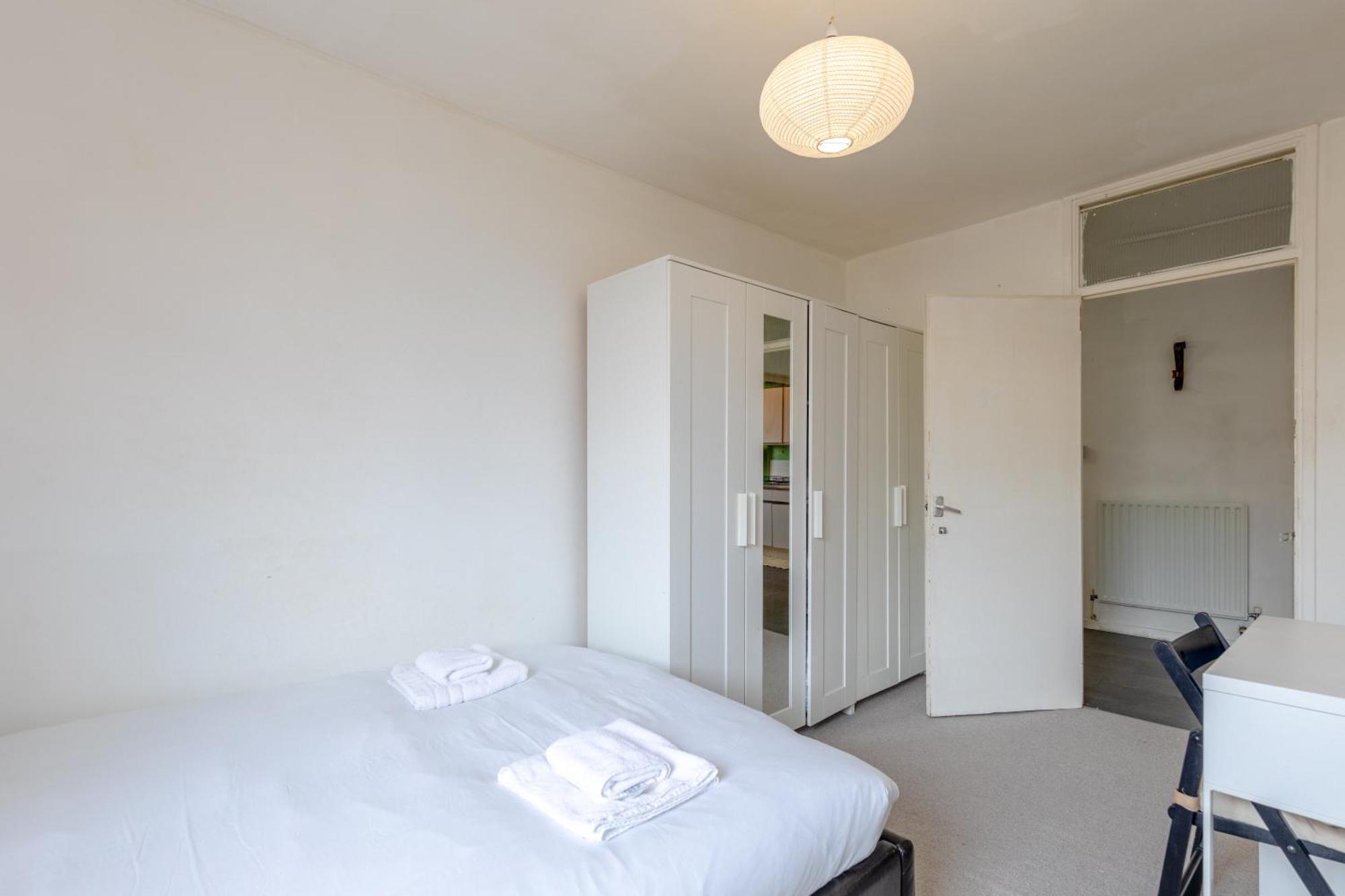 Apartment Spacious 3 Bedroom Flat In The Heart Of Shoreditch London