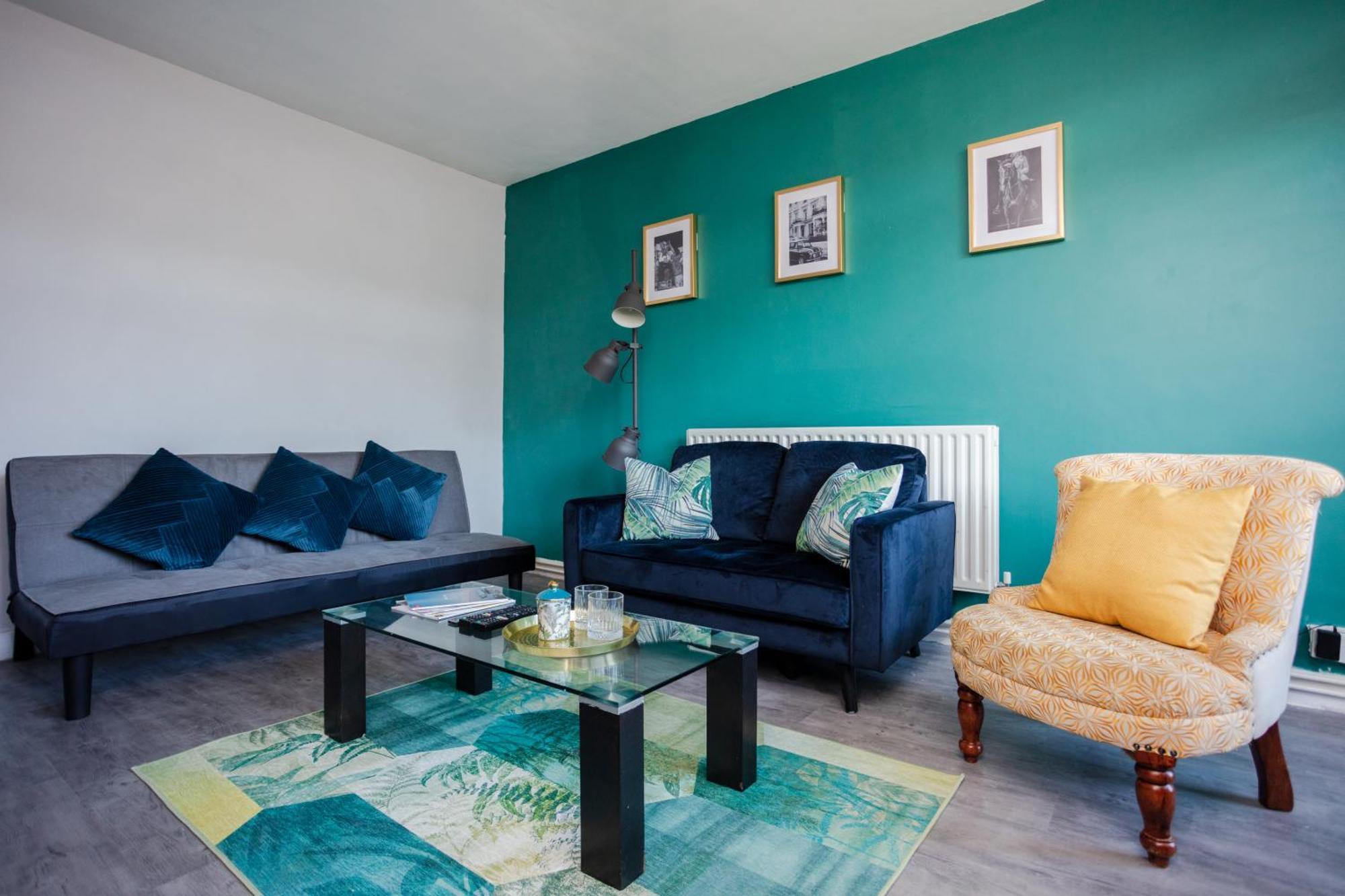 Spacious 3 Bedroom Flat In The Heart Of Shoreditch Apartment London