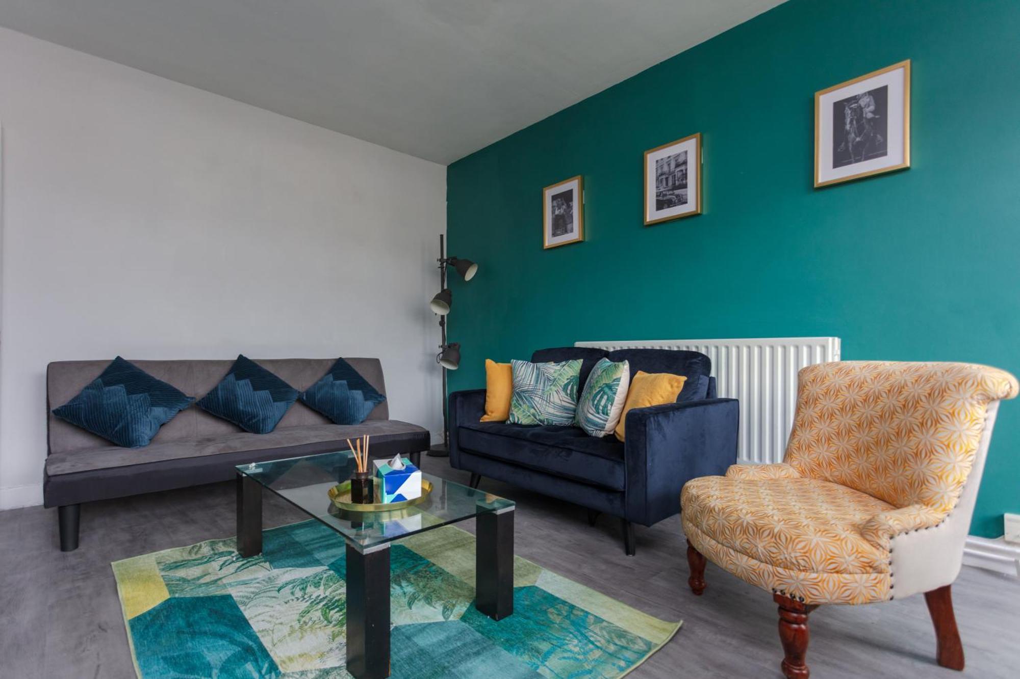 Spacious 3 Bedroom Flat In The Heart Of Shoreditch * London