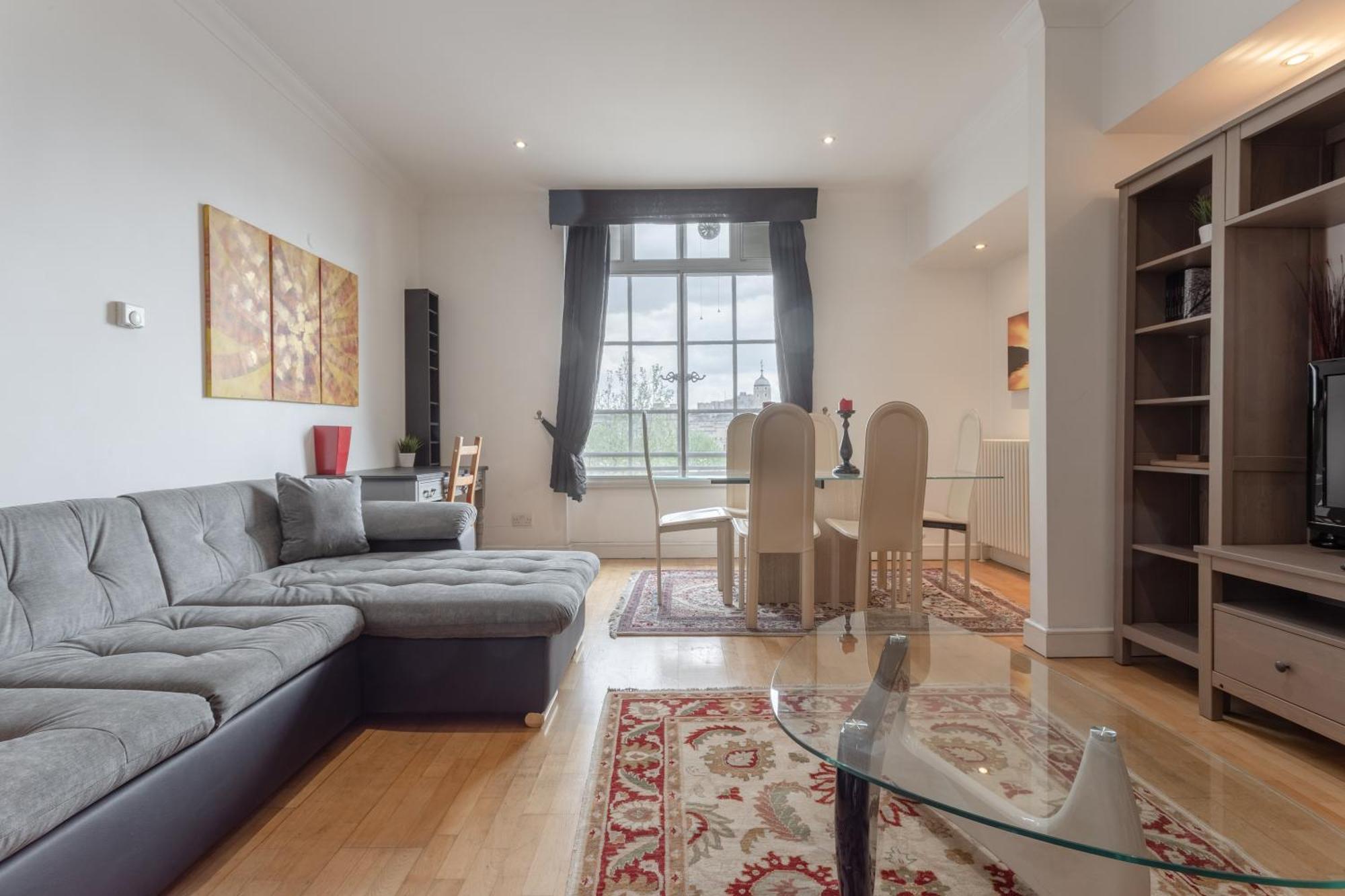 Apartment Large & 2bd Flat - Tower Hill