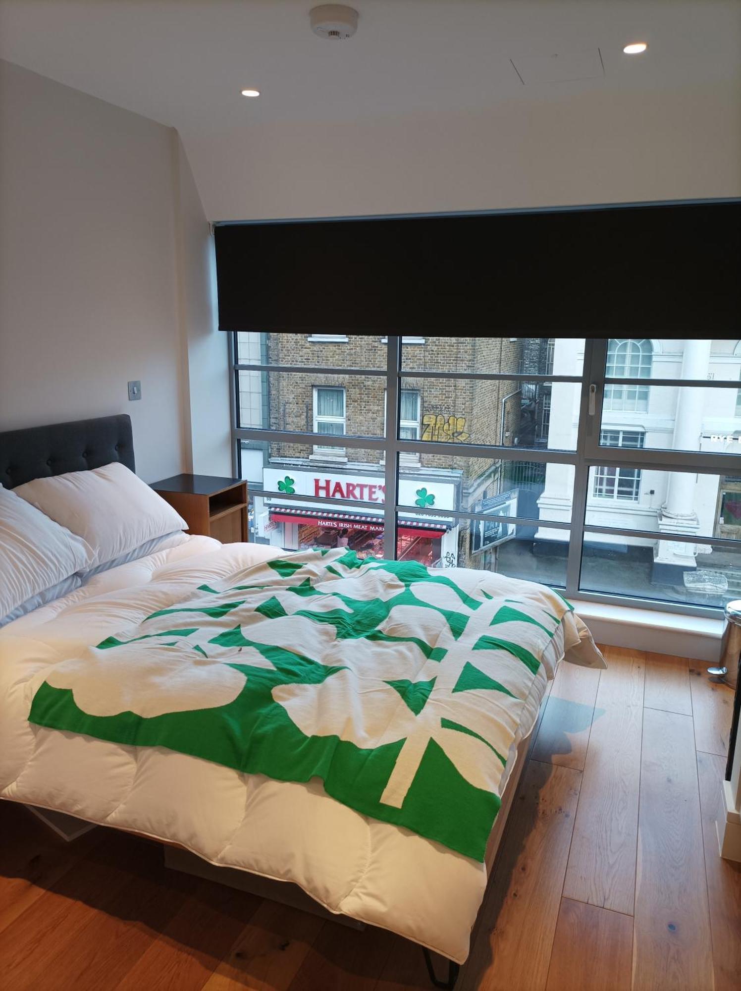 And Bright 1 Bedroom Flat - Peckham *