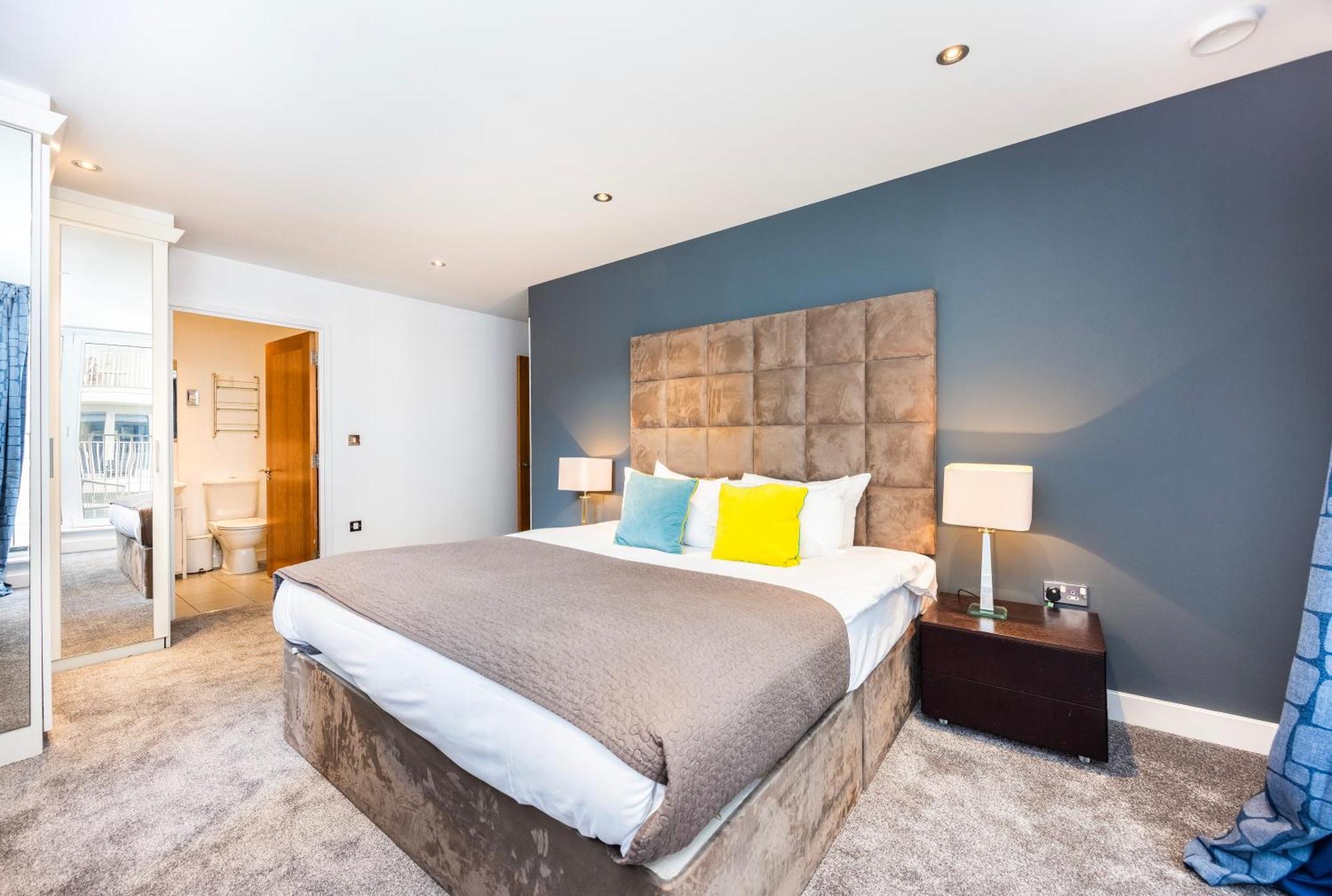 Austin David Executive Excel Apartamento