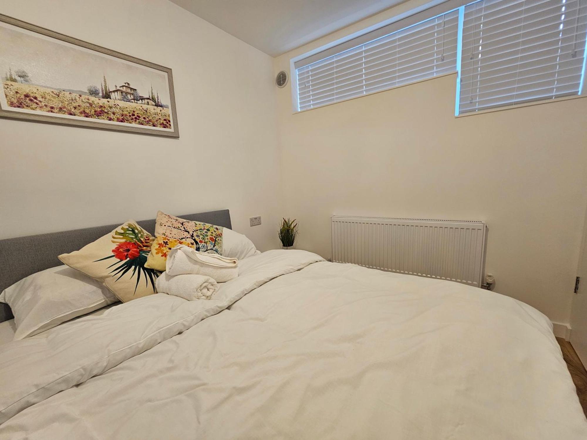 E1 Apartment