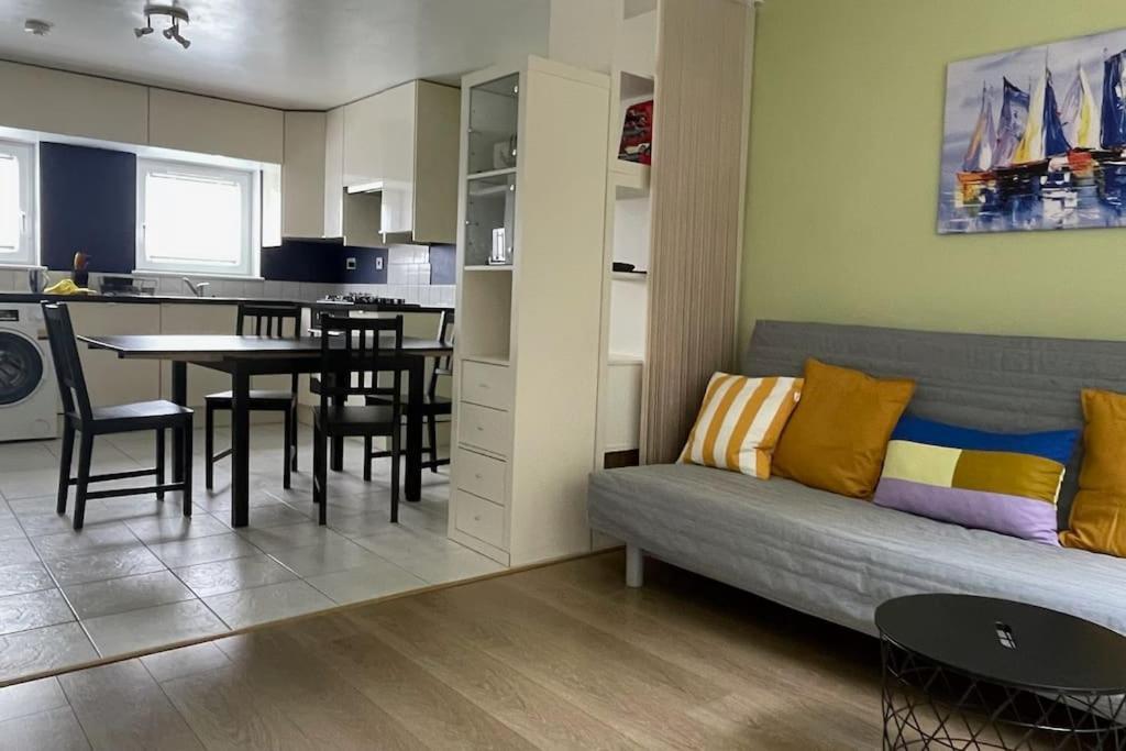 The Flower Apartamento