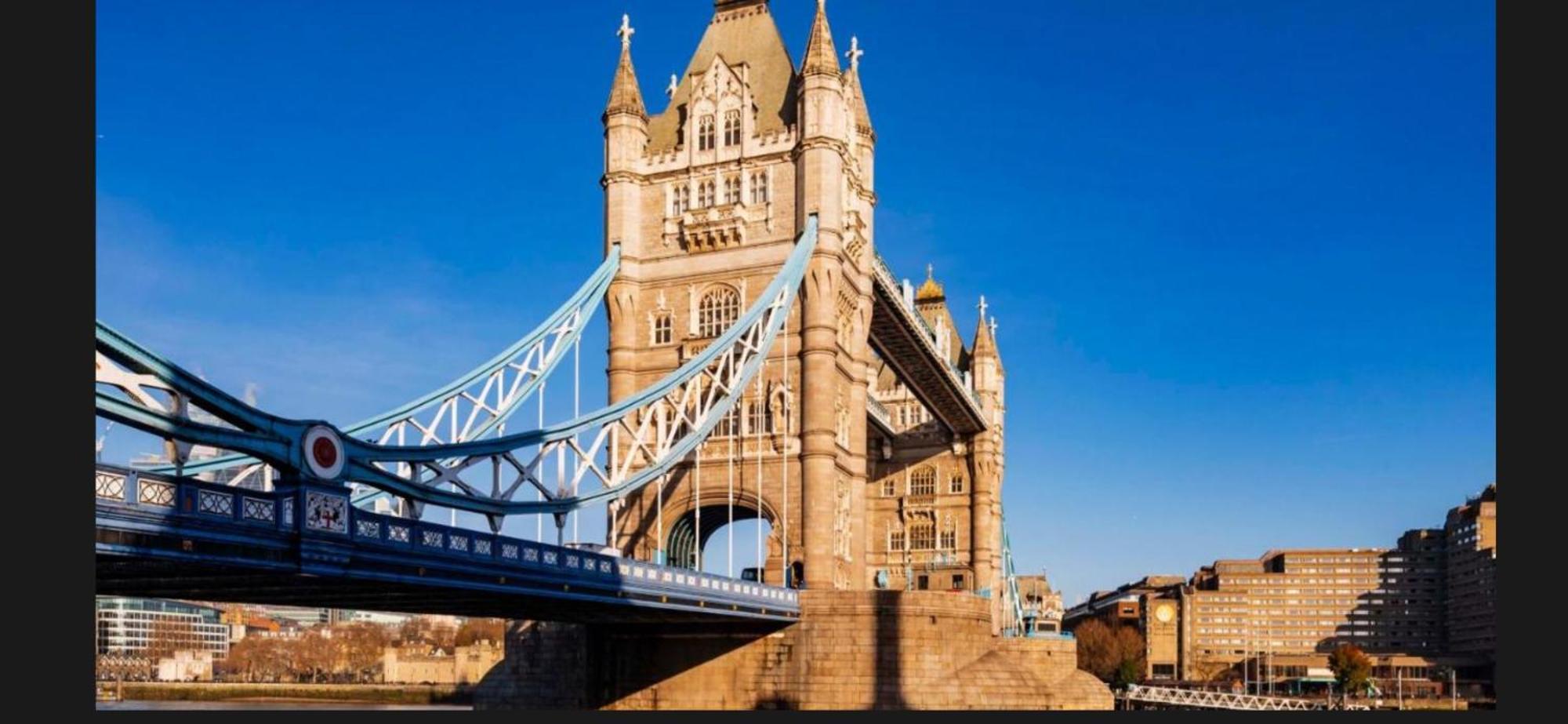 Tower Bridge, Boutique, Shad Thames Butlers Wharf Secure Parking , Balcony View Of Shard, Luxury With Van Parking Upto 4 Vans Ideal For Builders Shopfitters Secure Cctv London