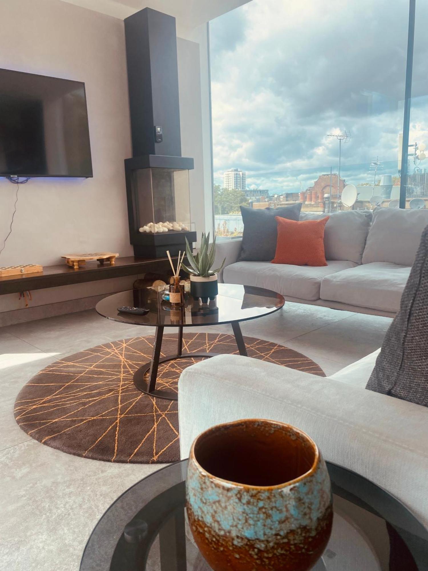 Apartment Shoreditch 3 Bed 2 Bath Large Terrace & Park View London