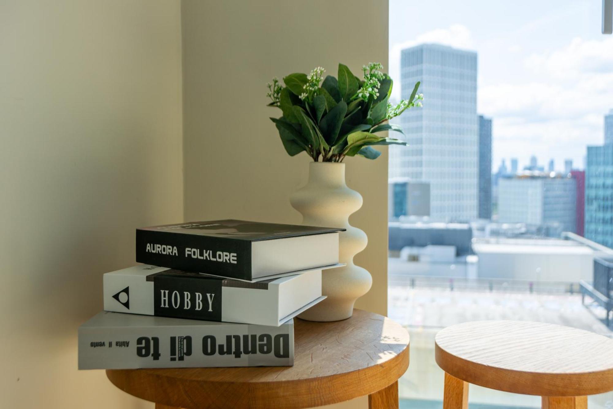 Mysquare One Bedroom Serviced In Stratford Apartment London
