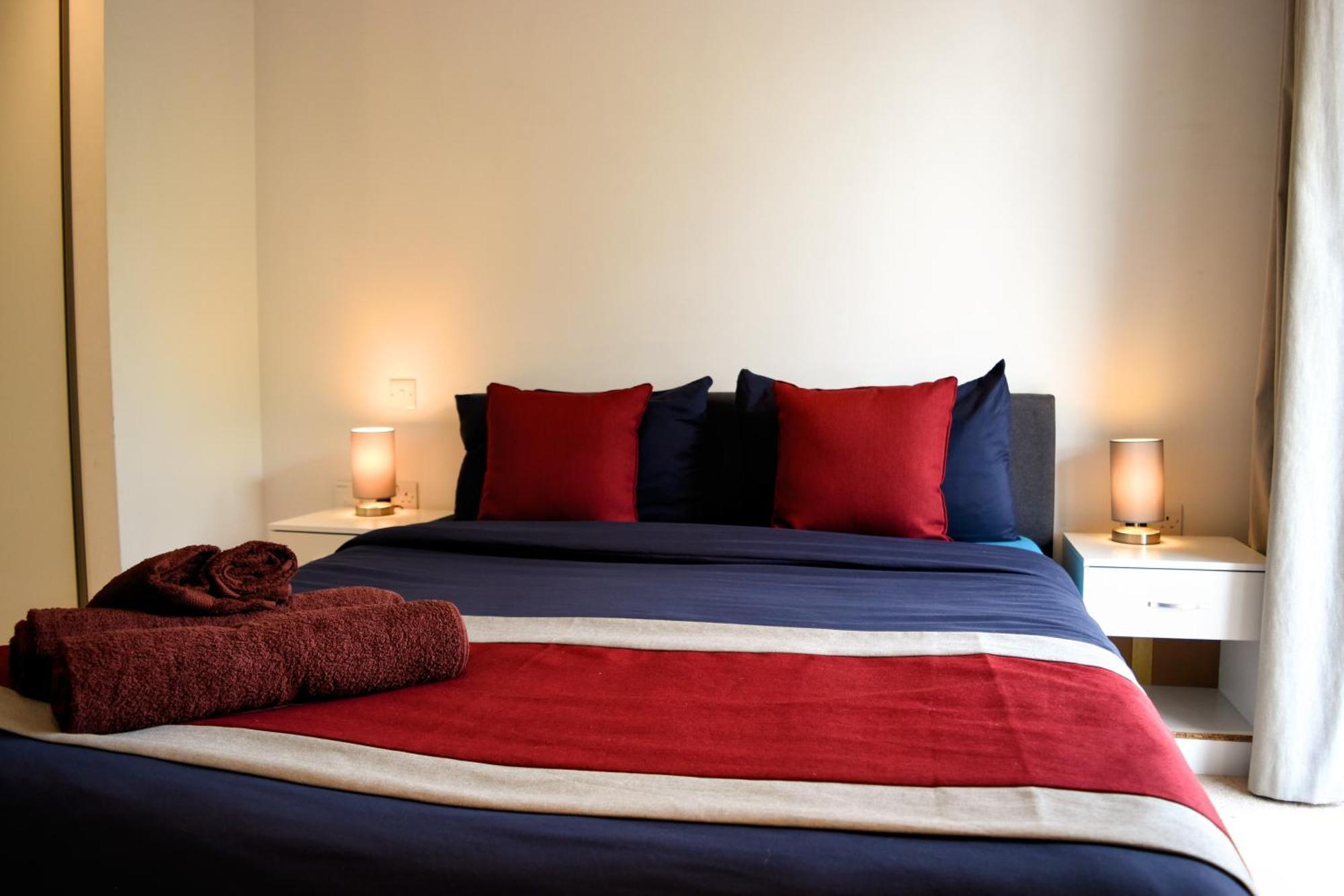 Modern Near Greenwich - Rooftop View Apartment London