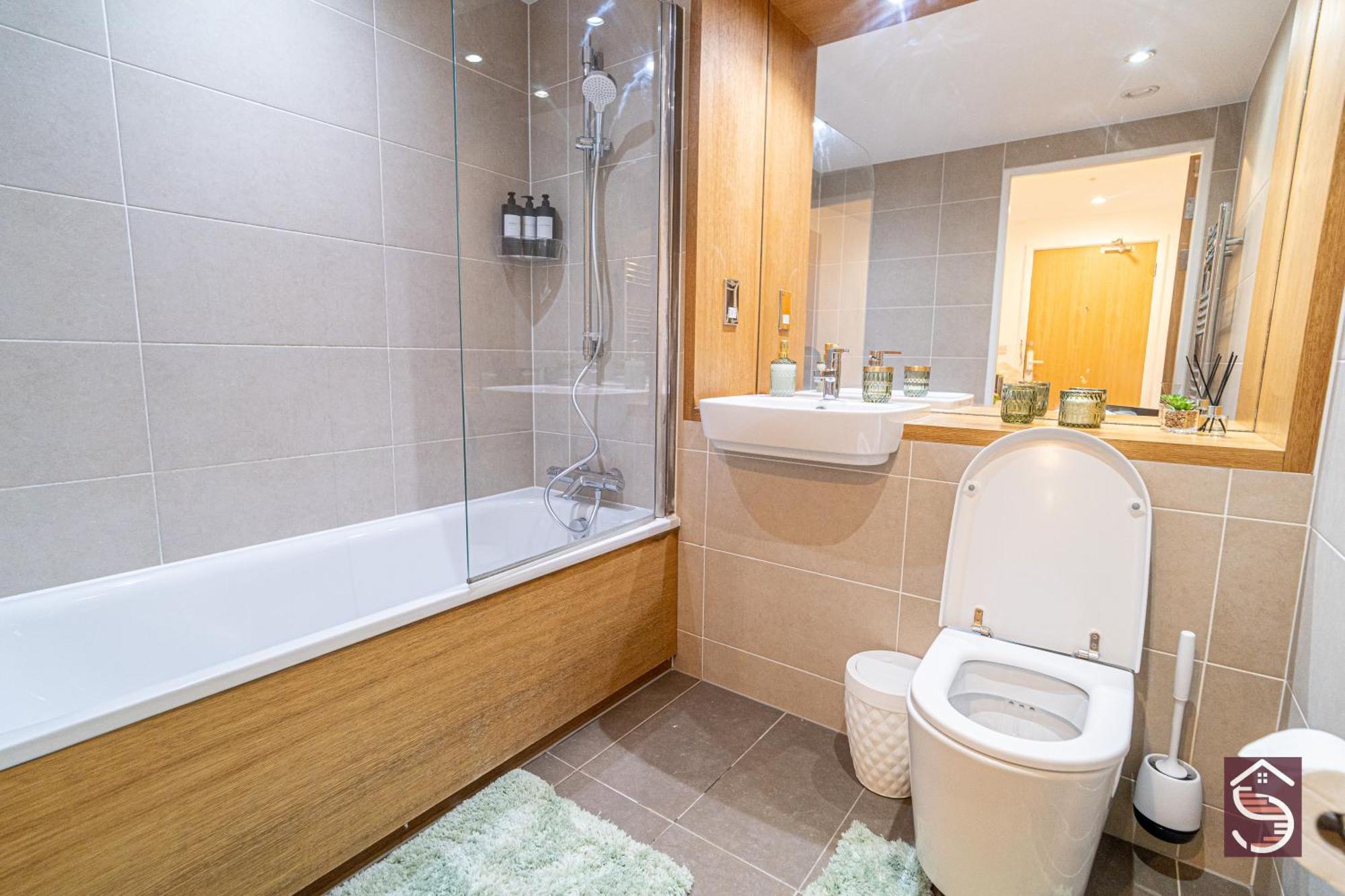The Canning Comfort Apartment London
