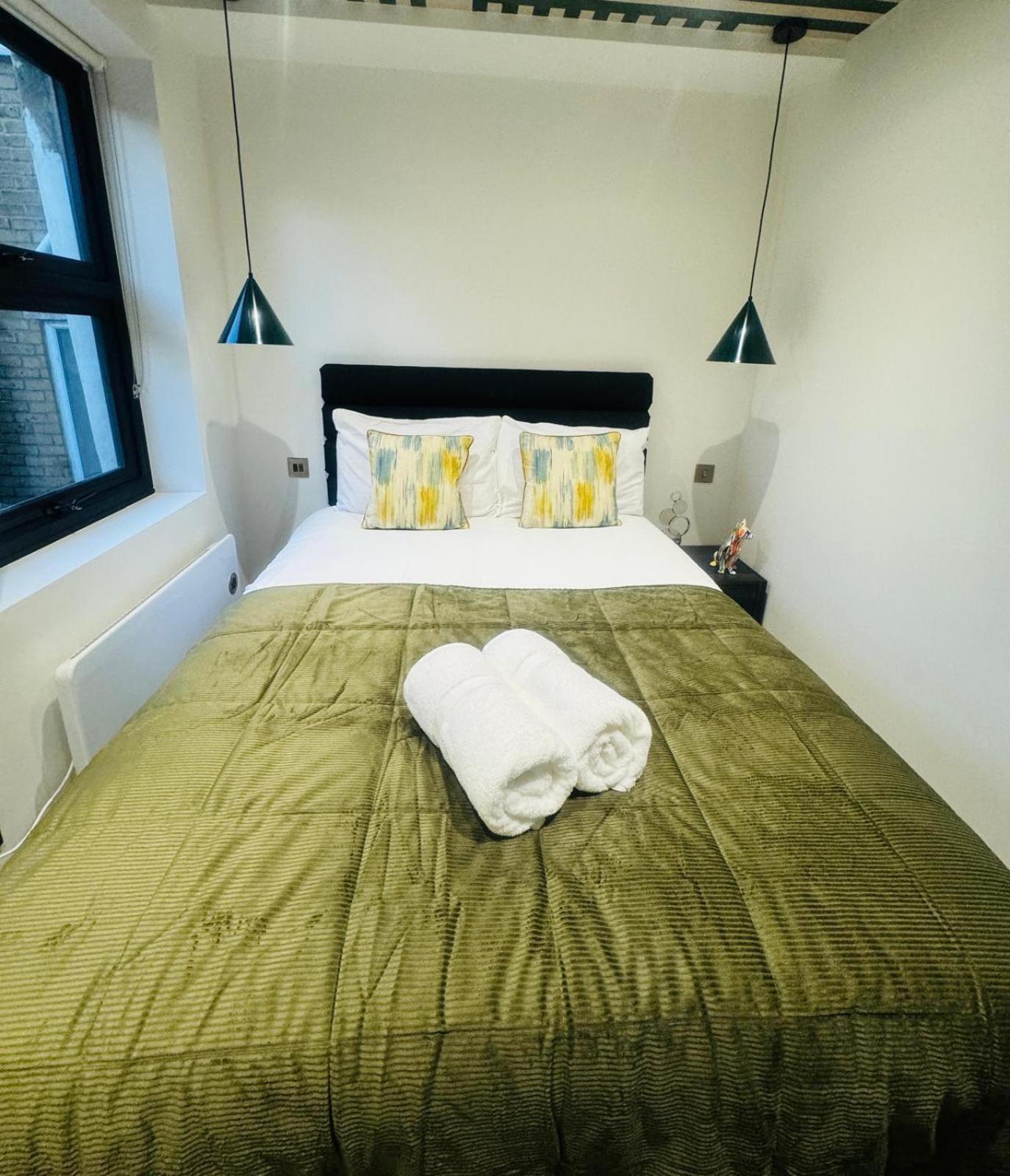 Luxury Flats, Location In Town *