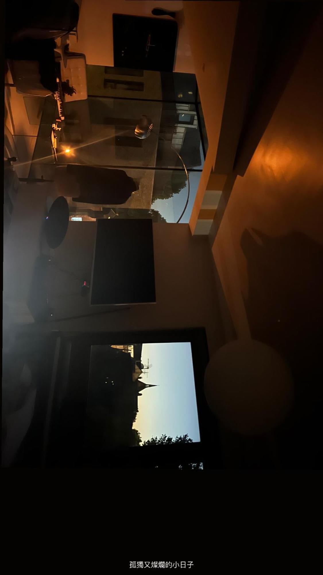 Hidden Gem, Artist Guest house