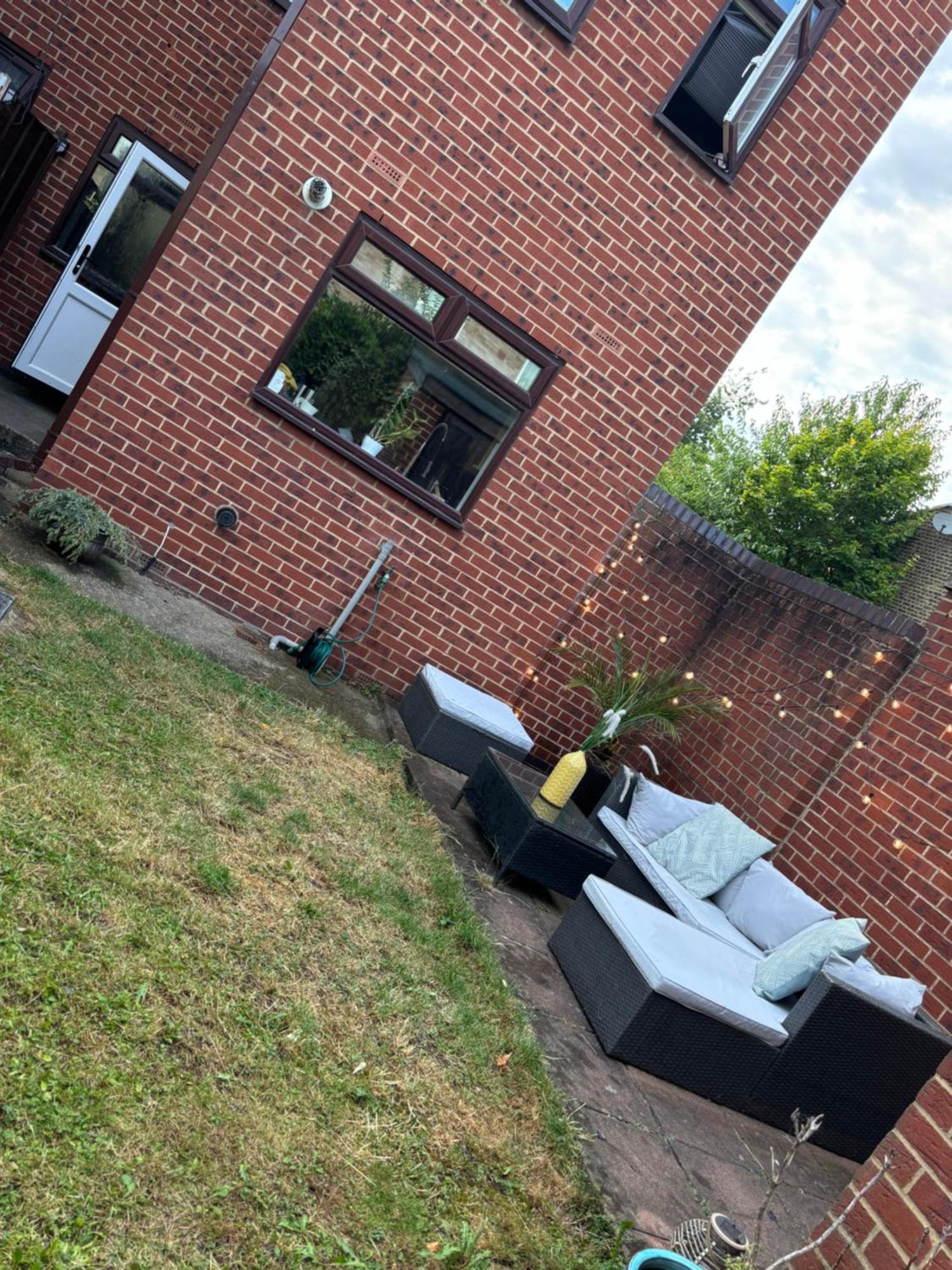 City Airport Serviced House Holiday home London