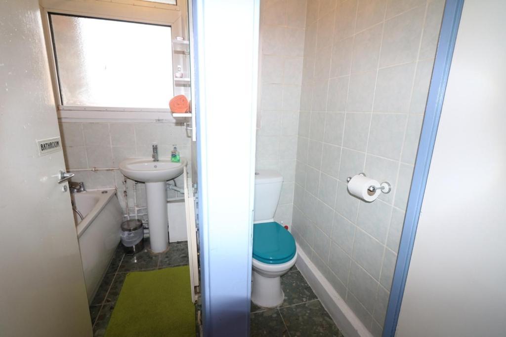 Apartment Cosy 3 Bed Apt, Old Truman Brewery! Brick Lane, London, E1 London