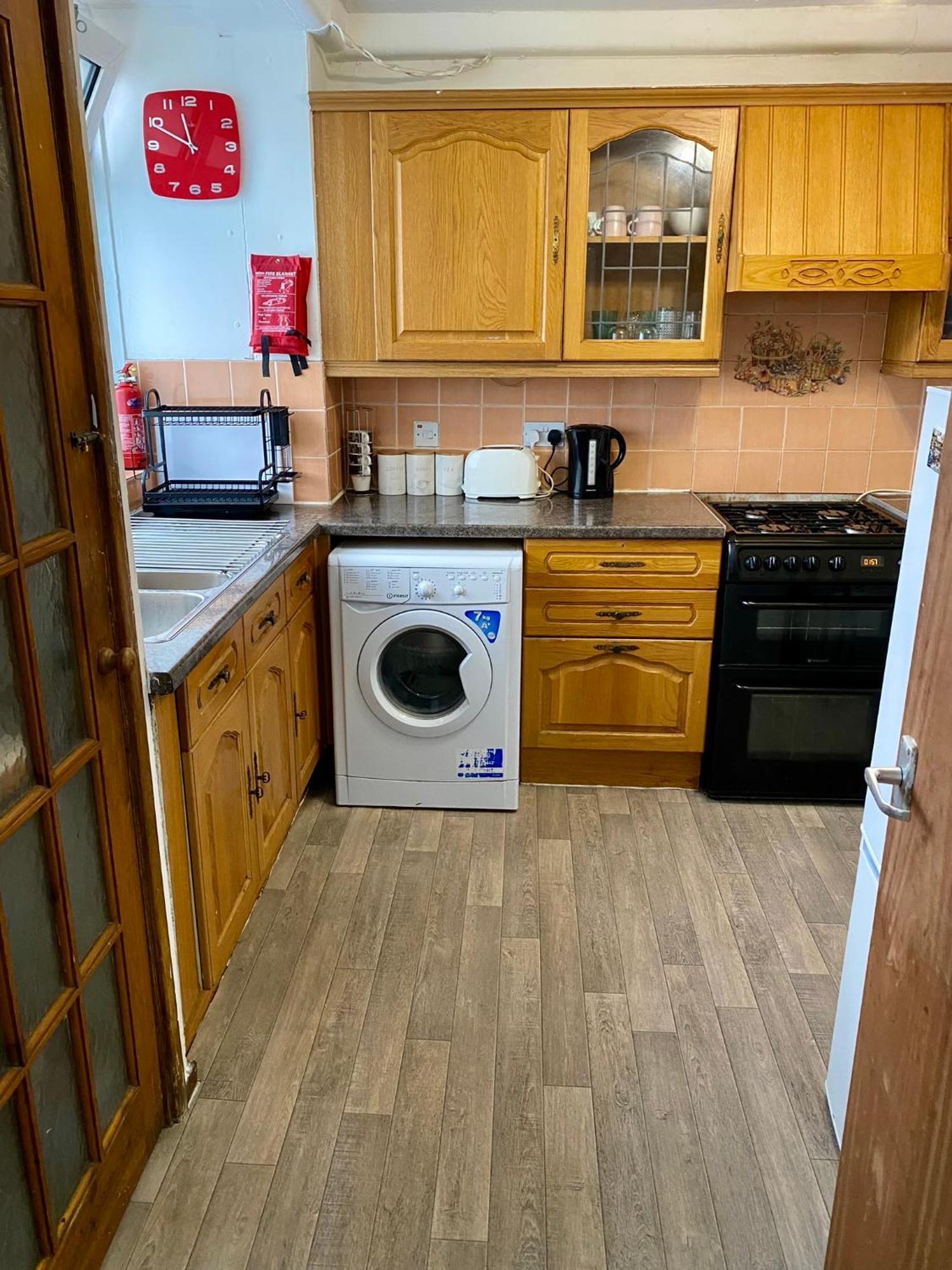 Cosy 3 Bed Apt, Old Truman Brewery! Brick Lane, London, E1 * London