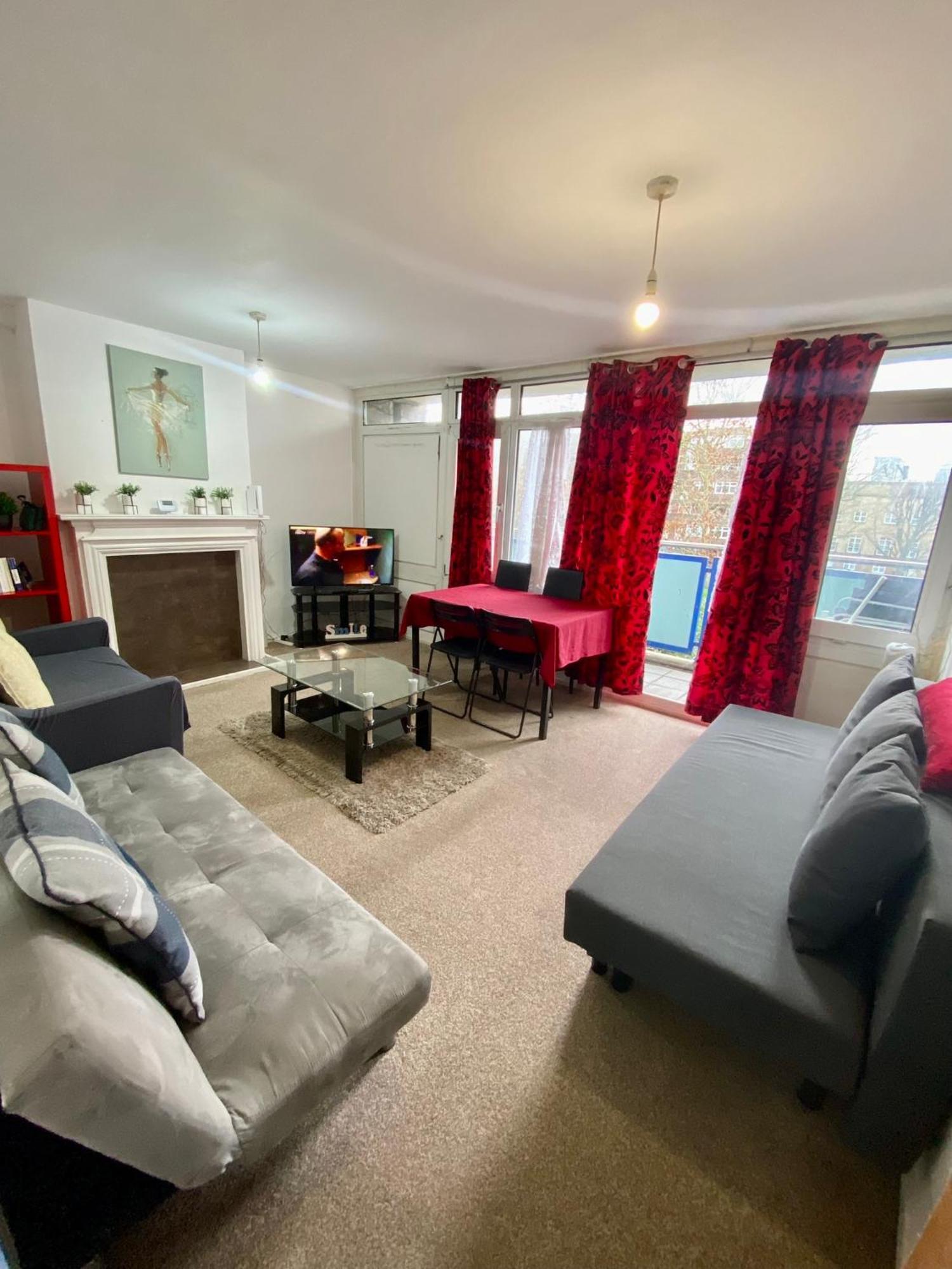 Cosy 3 Bed Apt, Old Truman Brewery! Brick Lane, London, E1 London