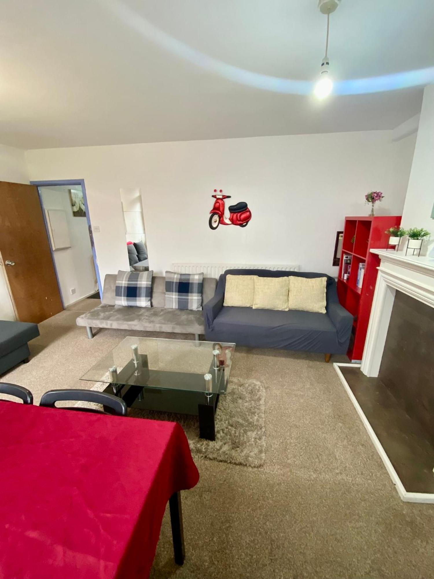 Apartment Cosy 3 Bed Apt, Old Truman Brewery! Brick Lane, London, E1