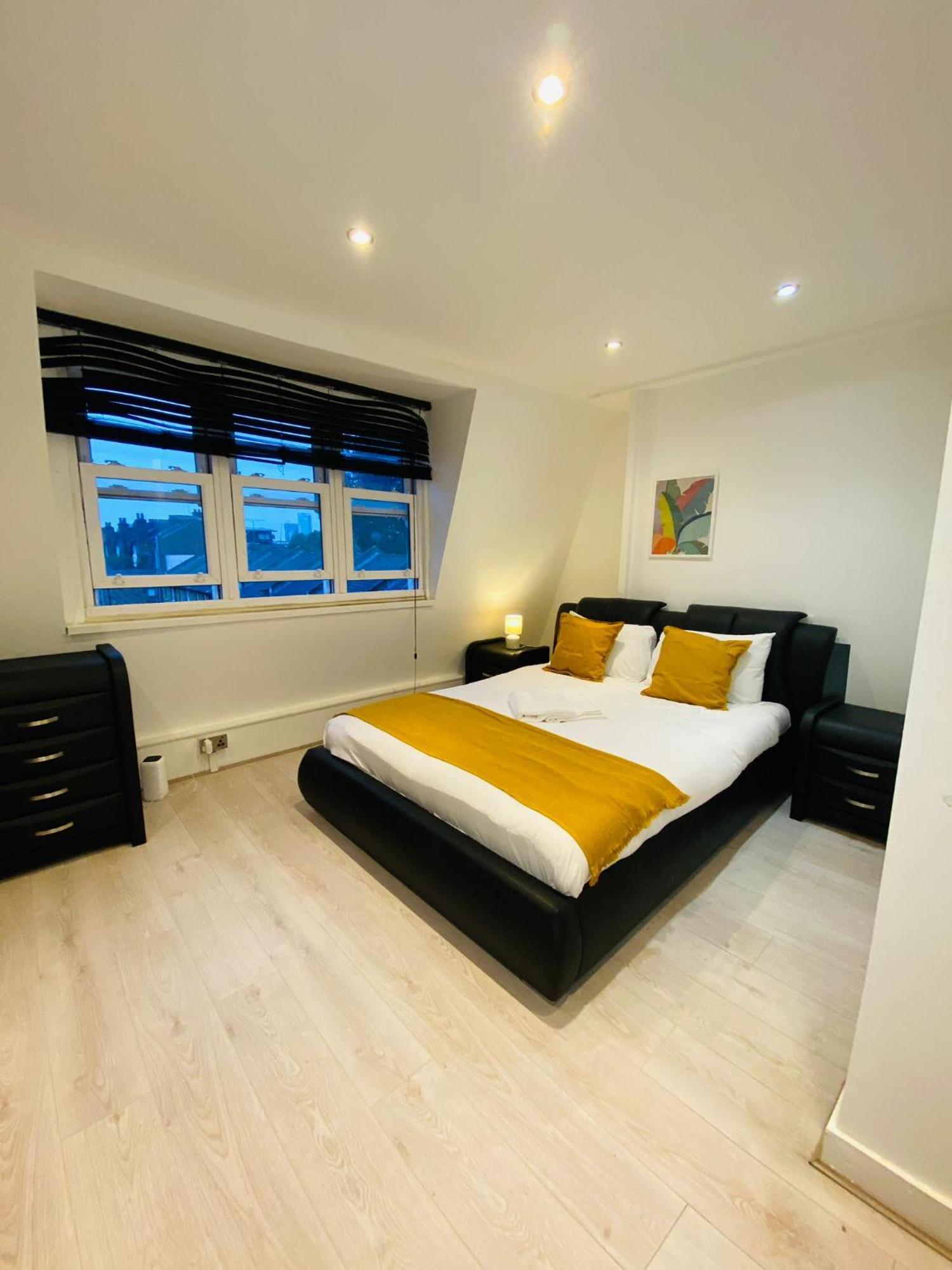 Guest house Whitechapel *