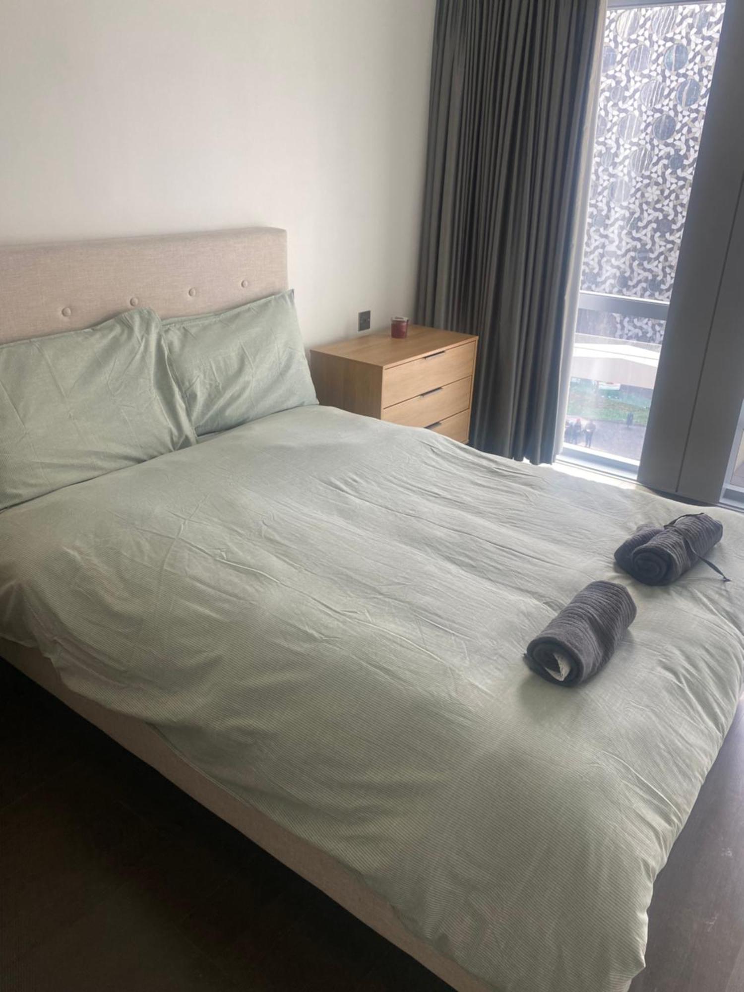 Luxury Near O2 And Canary Wharf Apartment *