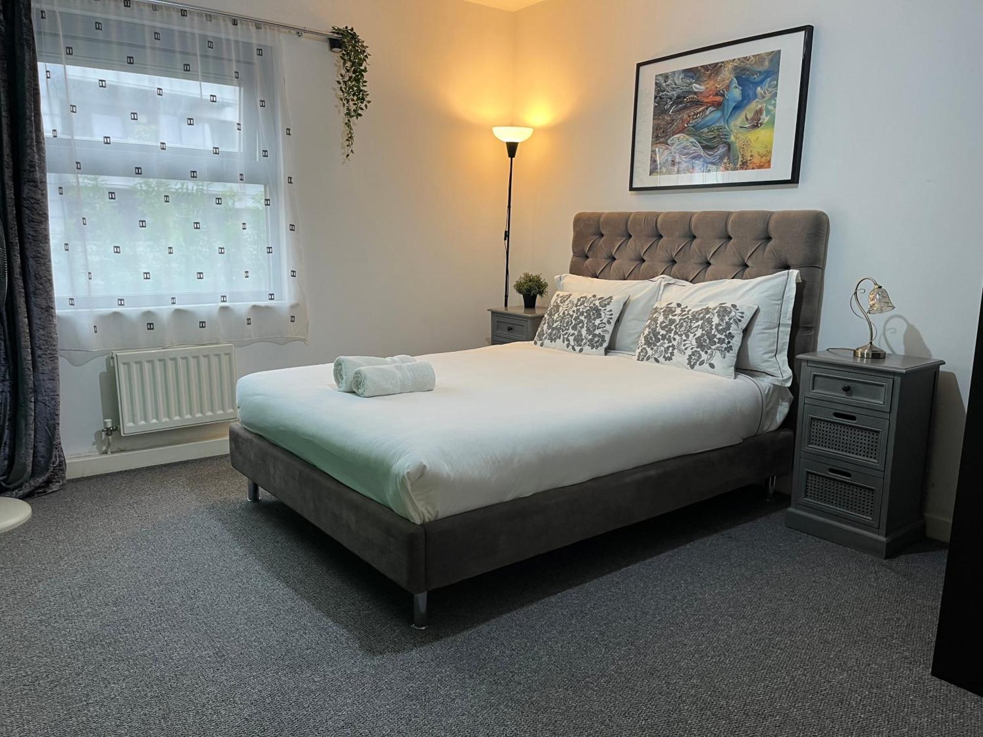 Luxury B London