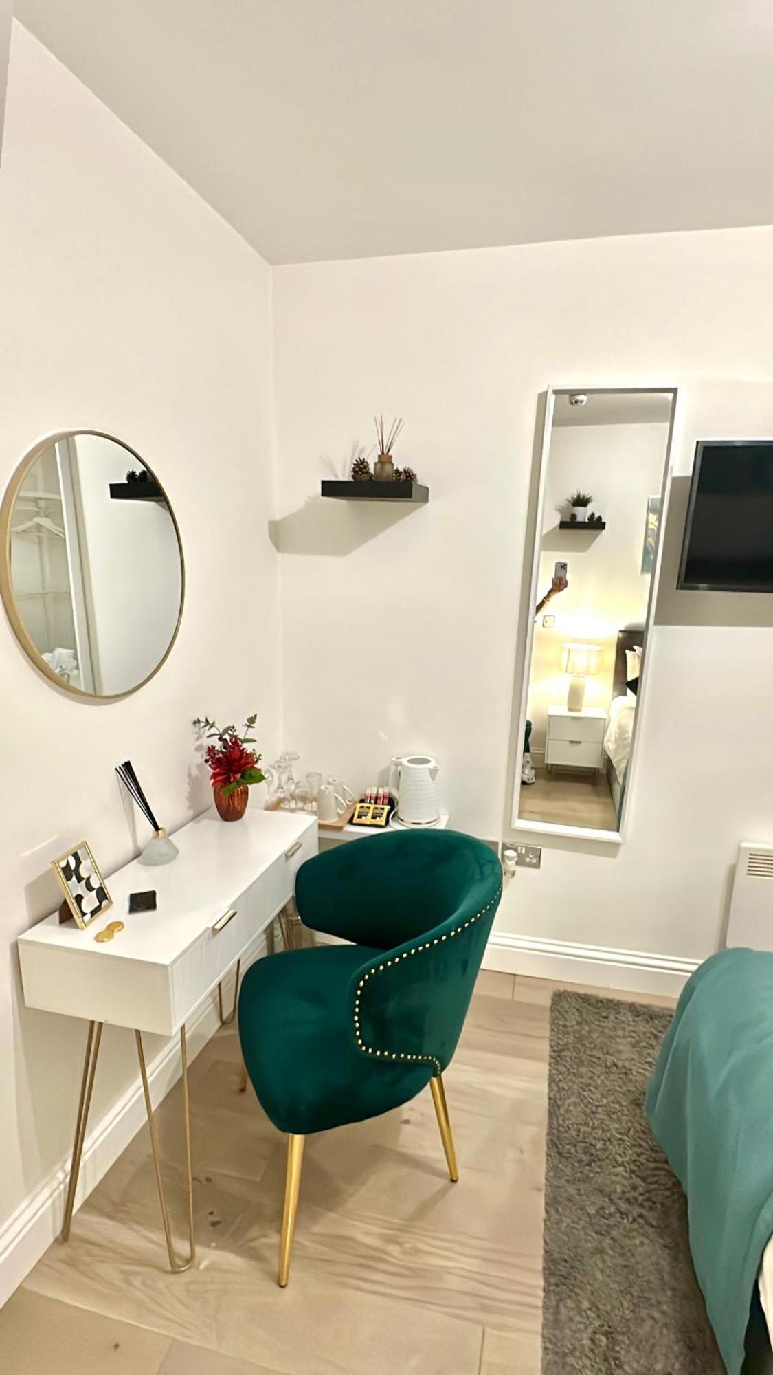 Hospedagem domiciliar The Luxe En-suite In Stratford Londres