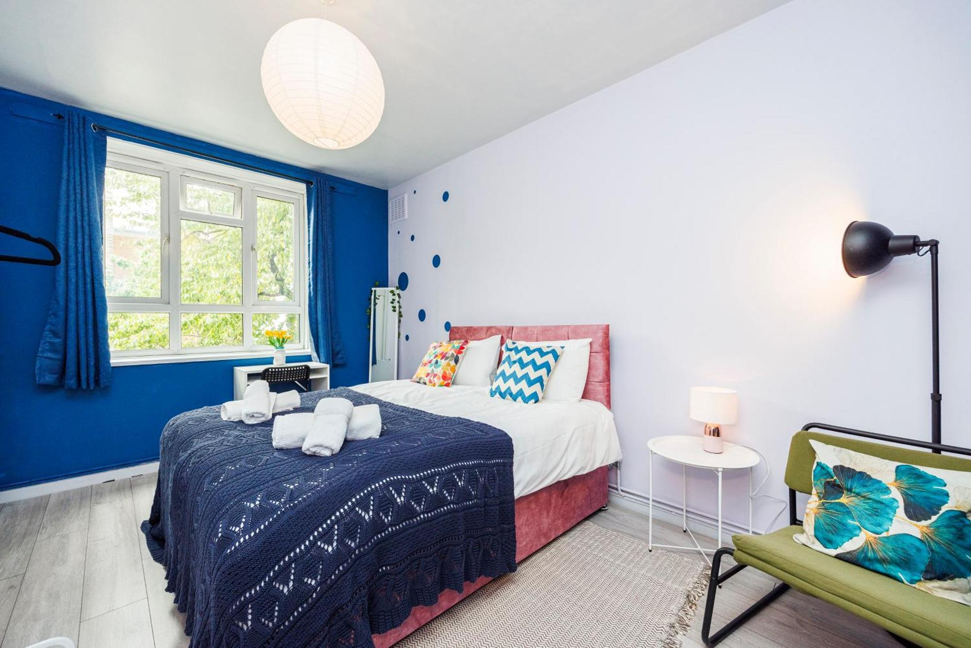Spacious 2-bedroom With Terrace, Garden Views & Free Wifi Near Olympic Stadium Apartamento *